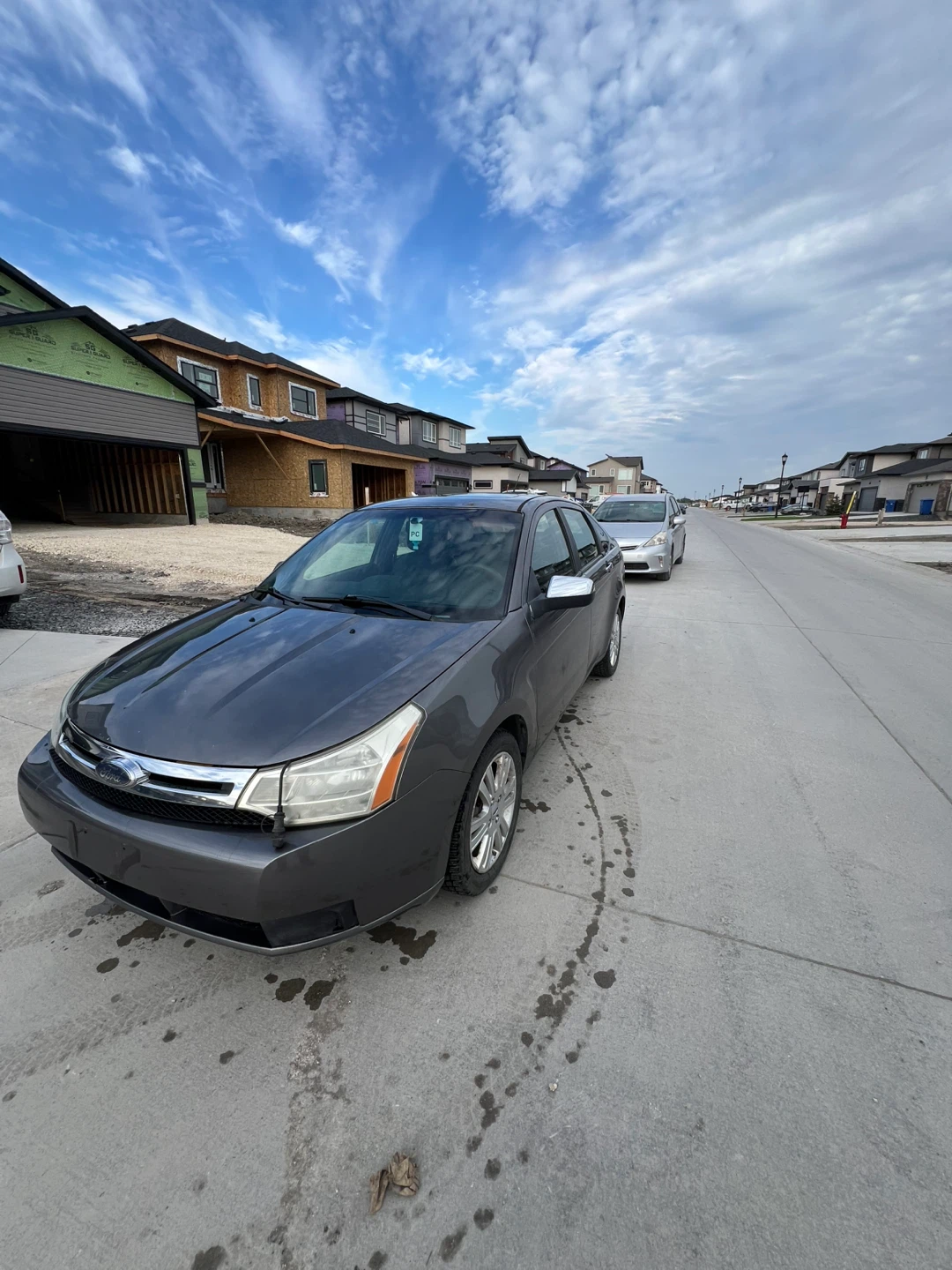 Ford Focus Sedan - photo 2