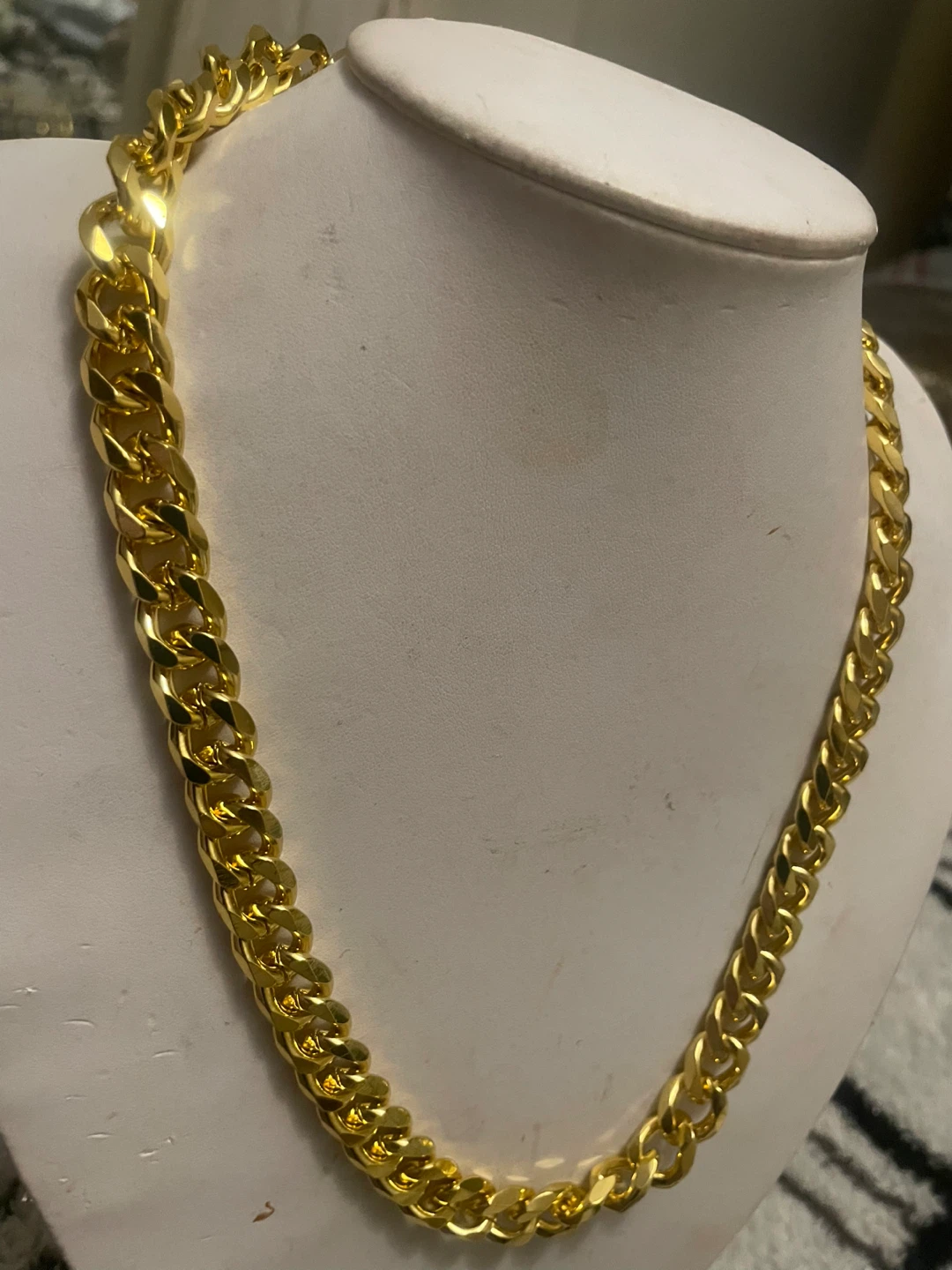 Gold Cuban Link Chain Necklace