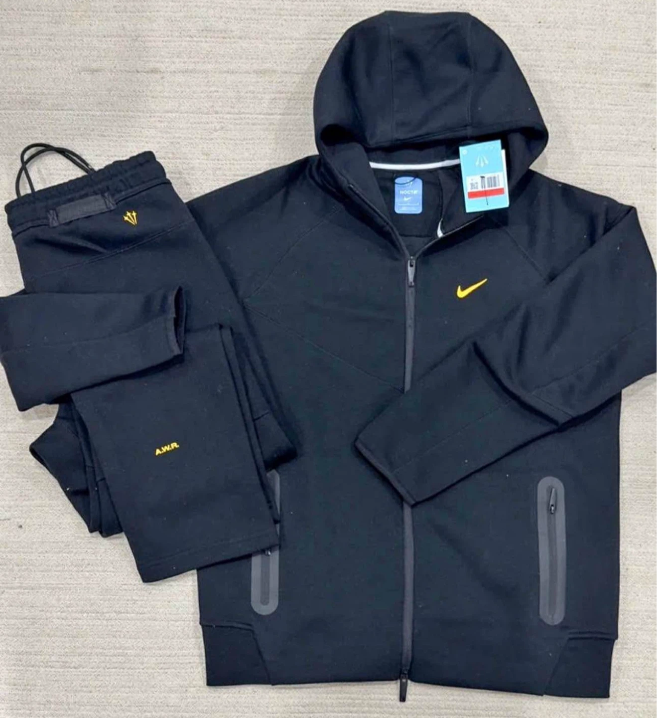 Nike Tech Fleece Jogger and Hoodie Set