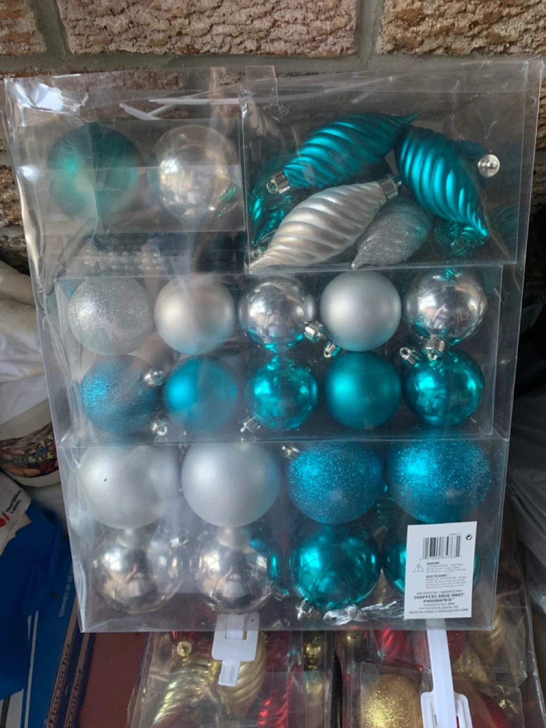70 pieces Christmas ornaments, 3 sets.. new! - photo 2