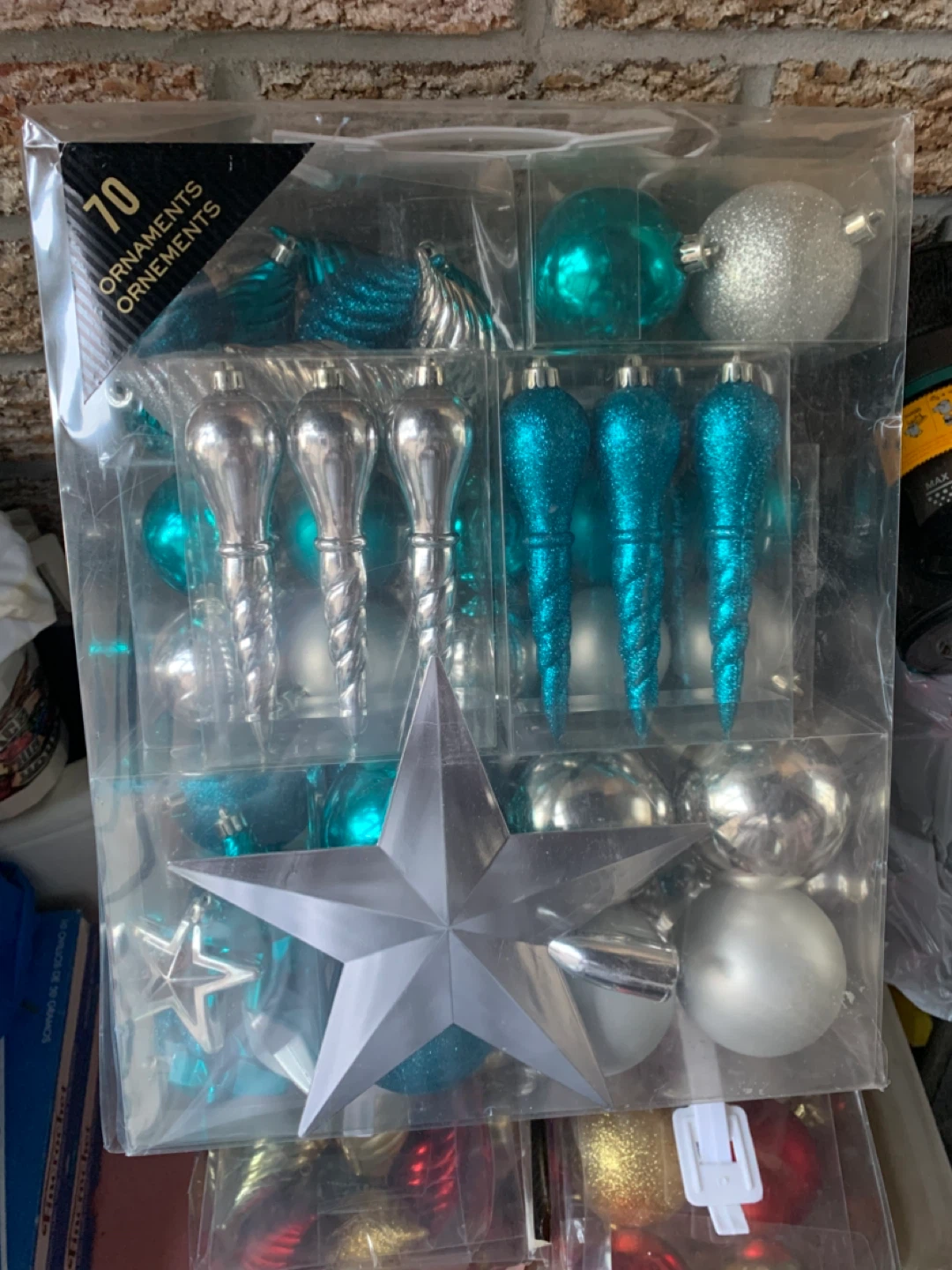 70 pieces Christmas ornaments, 3 sets.. new!