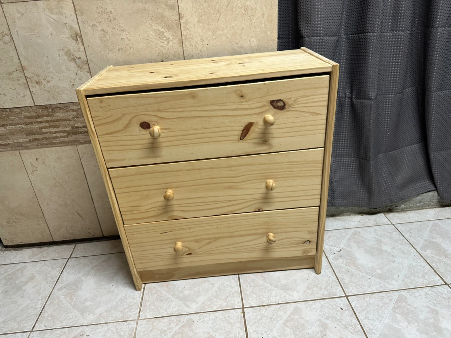 🪵 IKEA’s Natural Wood 3‑Drawer Dresser / Nightstand