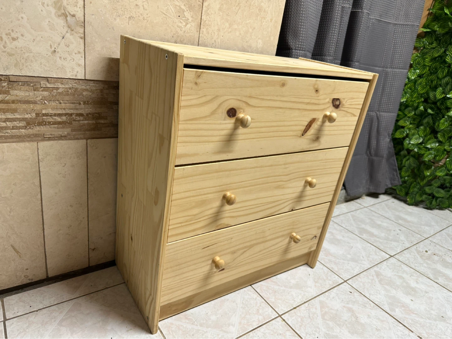 🪵 IKEA’s Natural Wood 3‑Drawer Dresser / Nightstand - photo 2