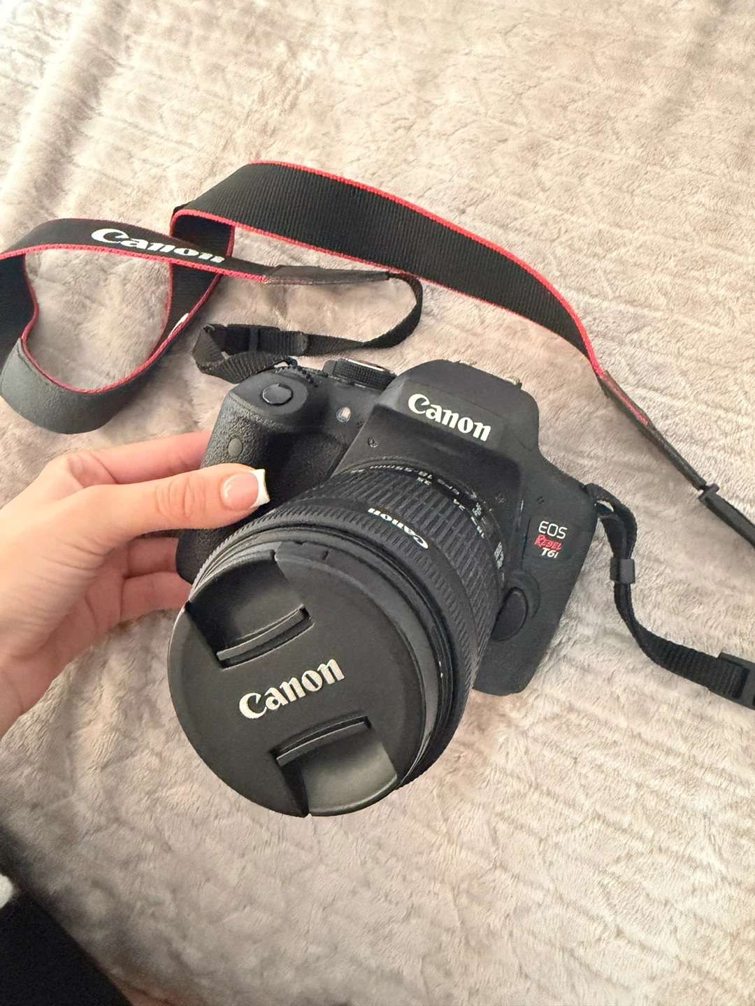 Canon EOS Rebel T6i Digital Camera with Lens and Bag