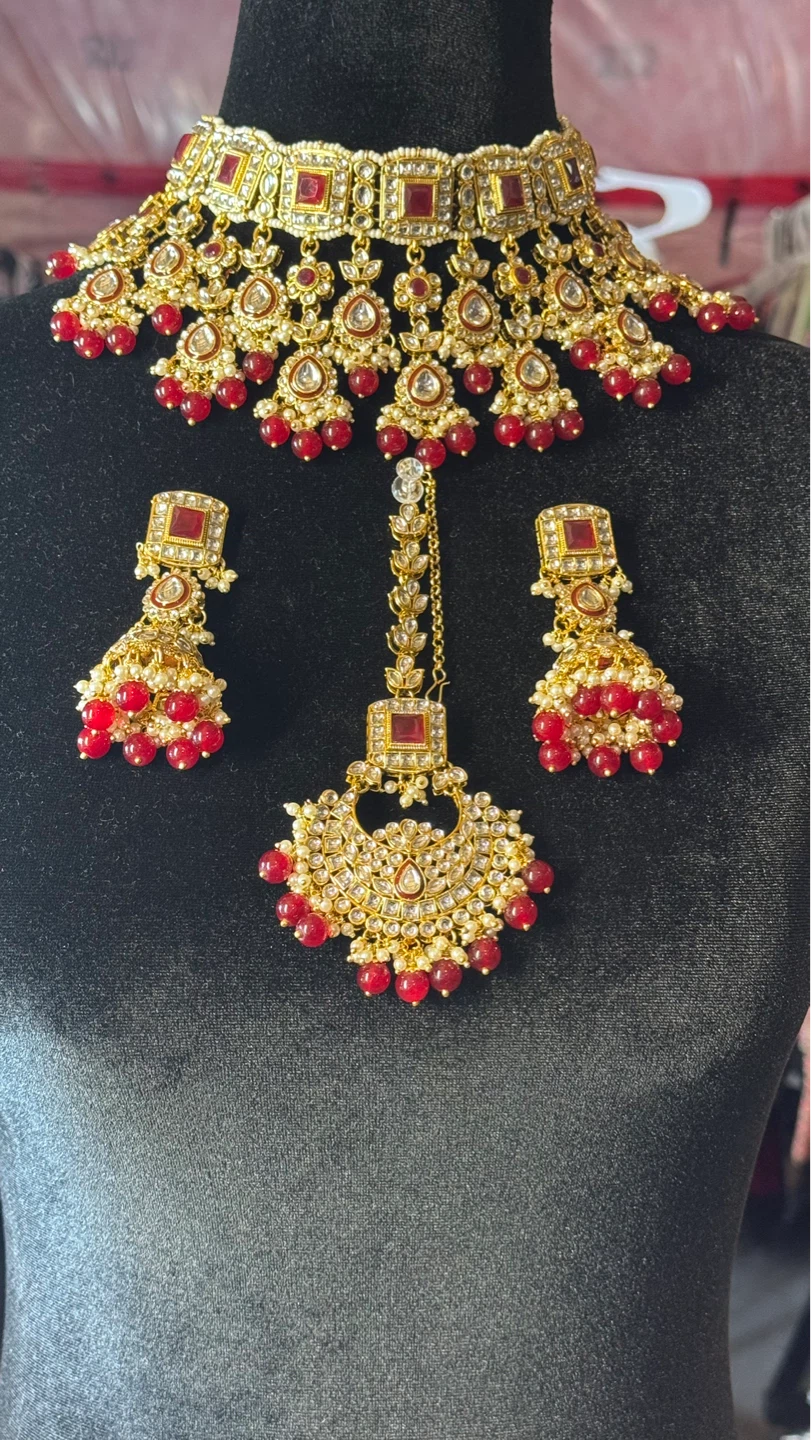 Maroon heavy kundan 4 piece set - photo 4
