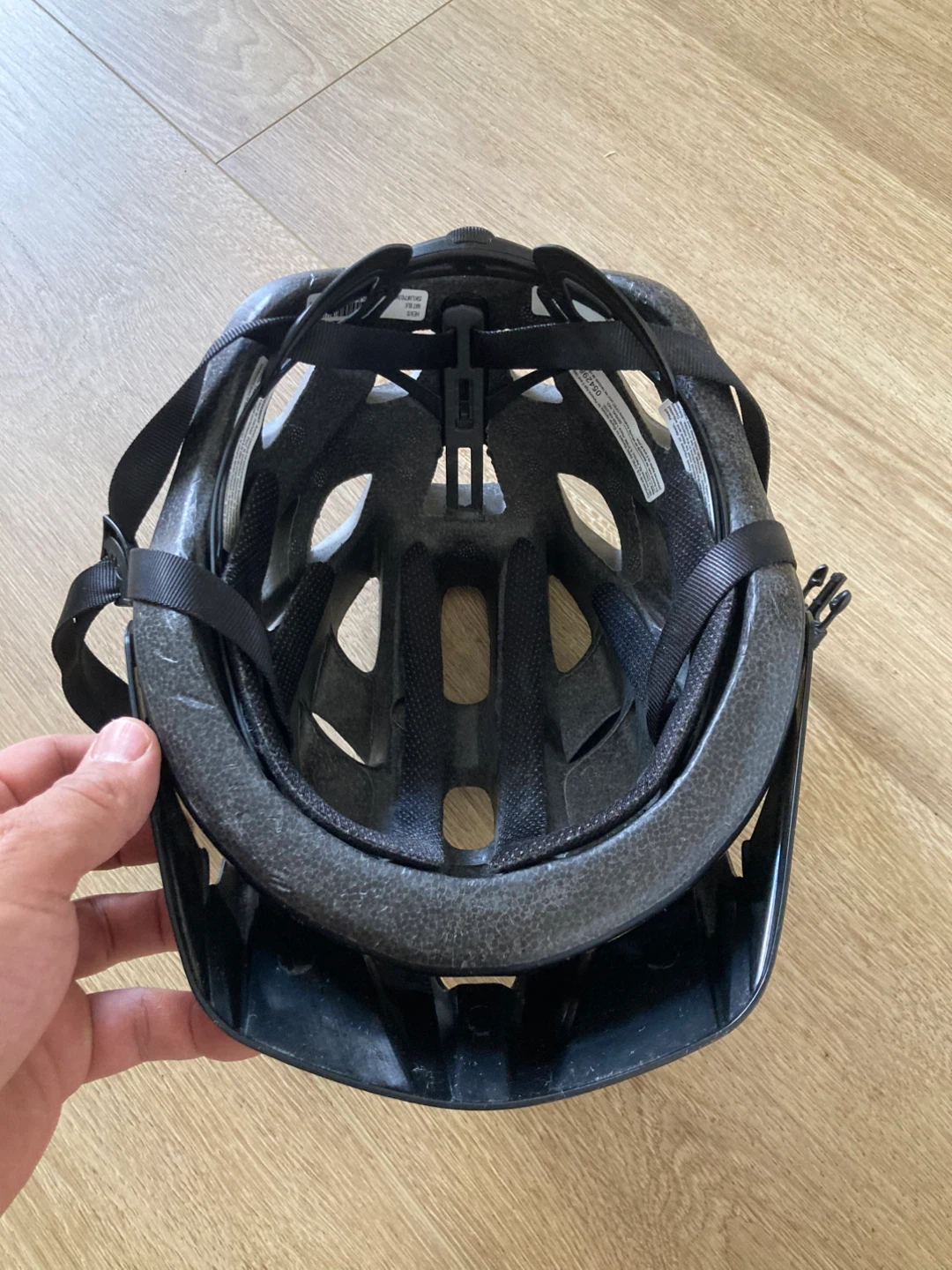 Giro Mountain Bike Helmet - photo 2