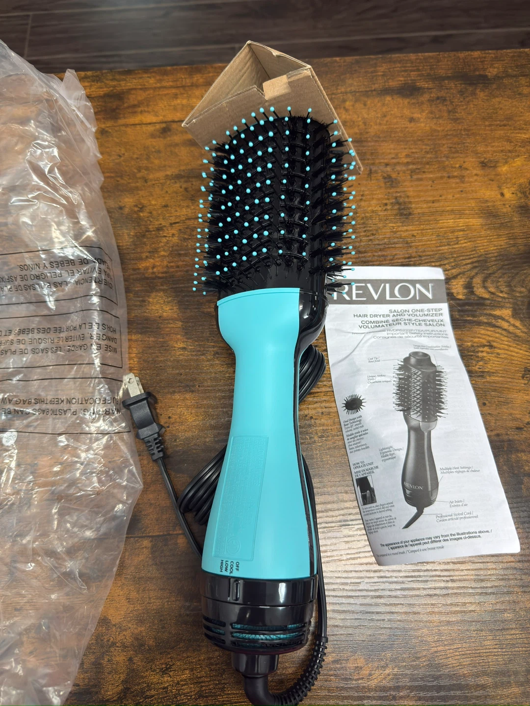 Revlon One-Step Volumizer Hair Dryer & Hot Air Brush — Brand New - photo 2