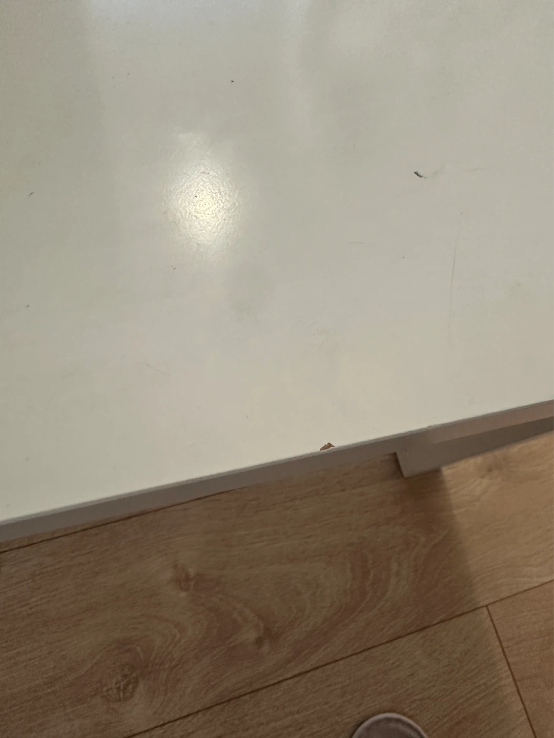 White side table - photo 2