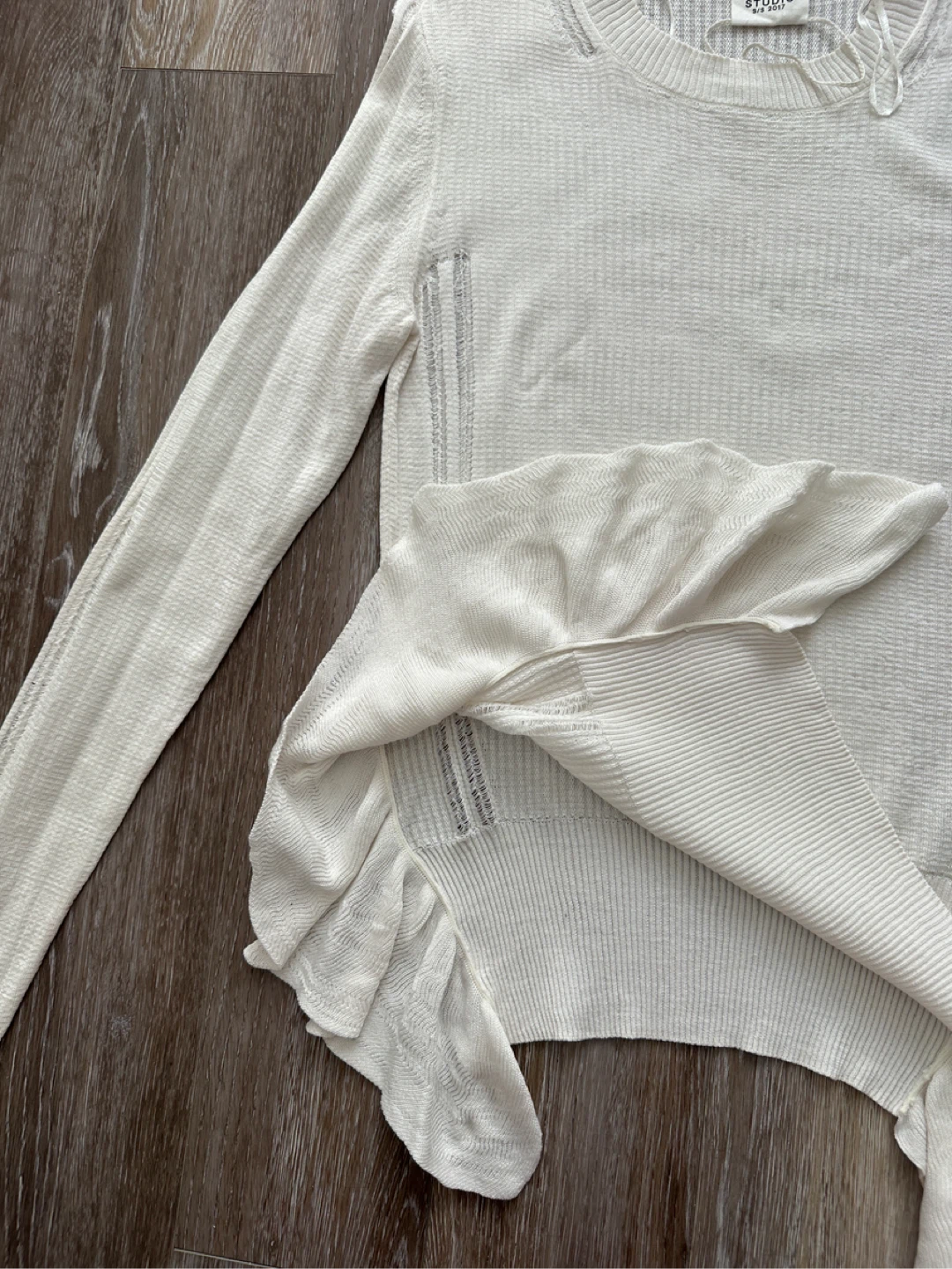 H&M 2017 Studio White Knit Ruffle Sweater - photo 3