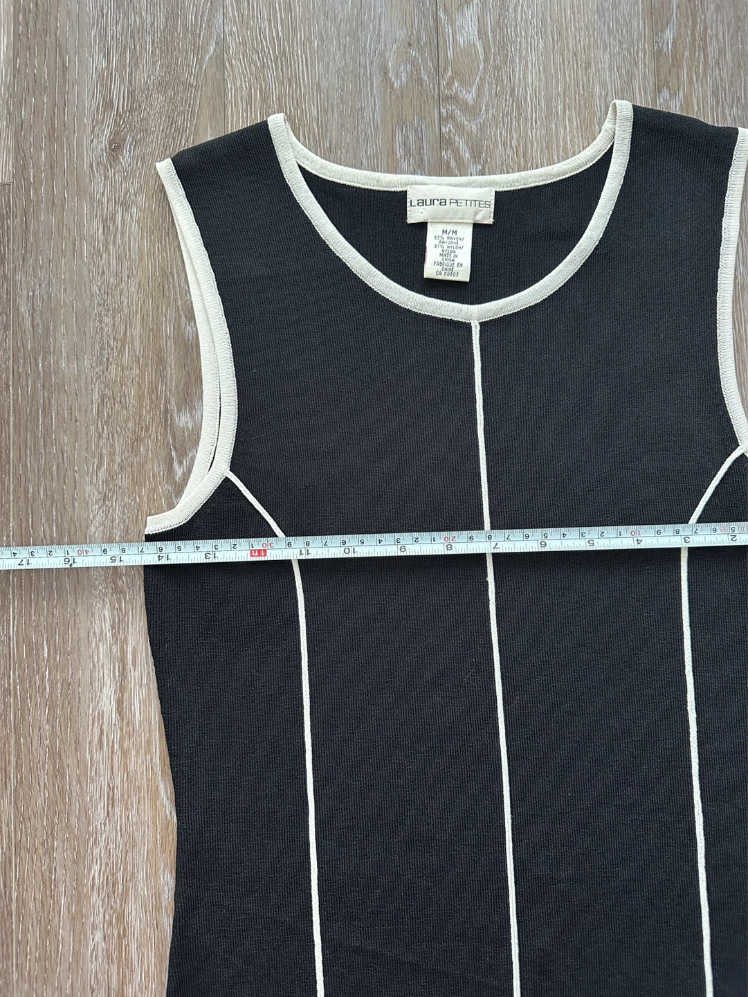 Vintage Laura Petites Black Sleeveless Top M/M - photo 5