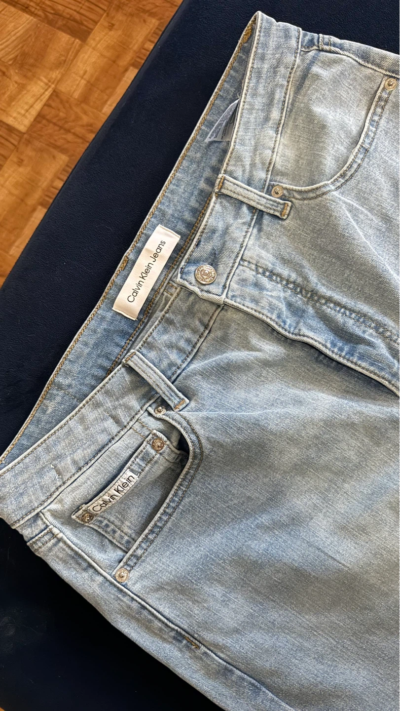 Calvin Klein Jeans High Rise Skinny Ankle Light Wash Denim Jeans