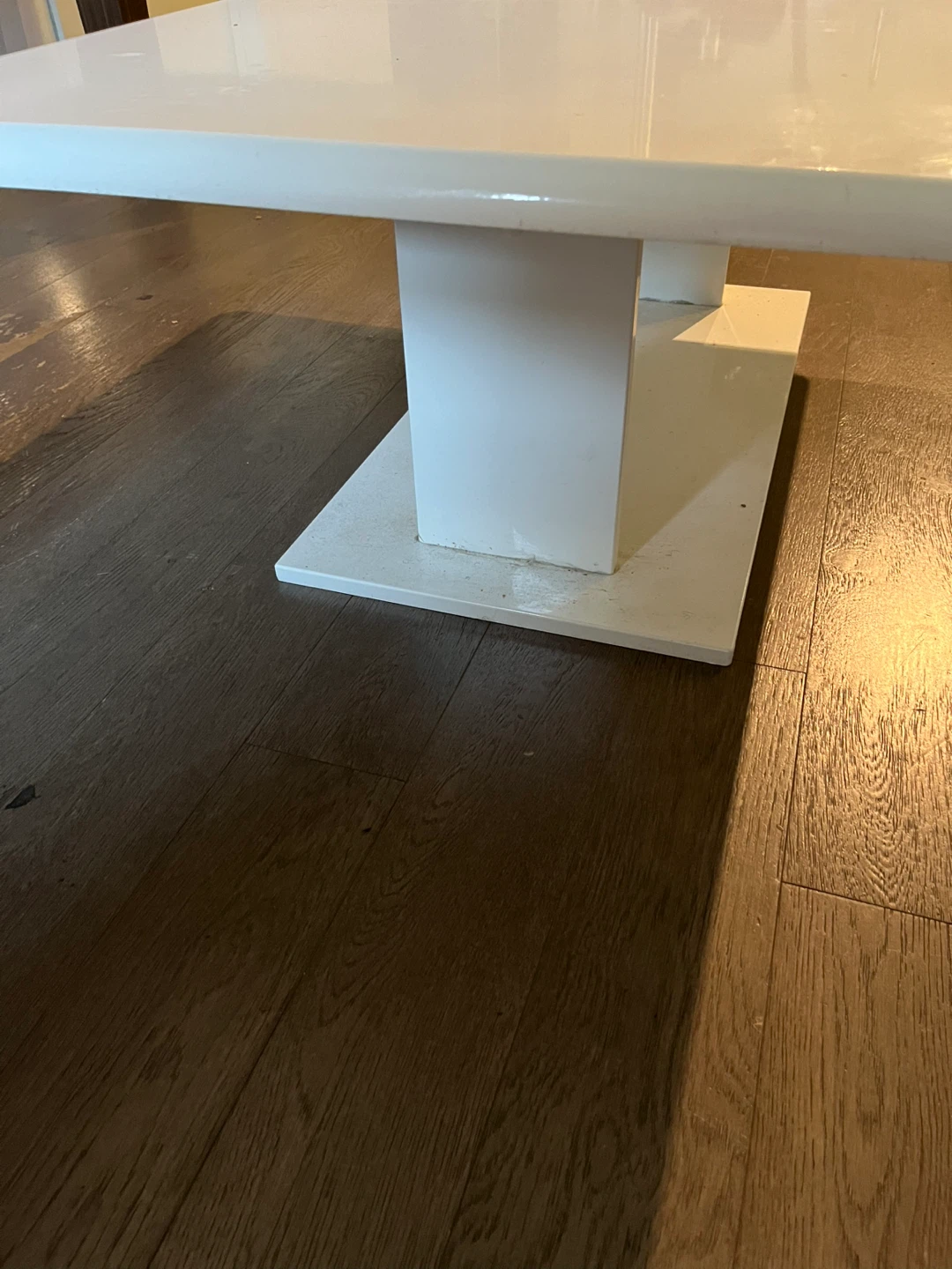 White Coffee Table - photo 2