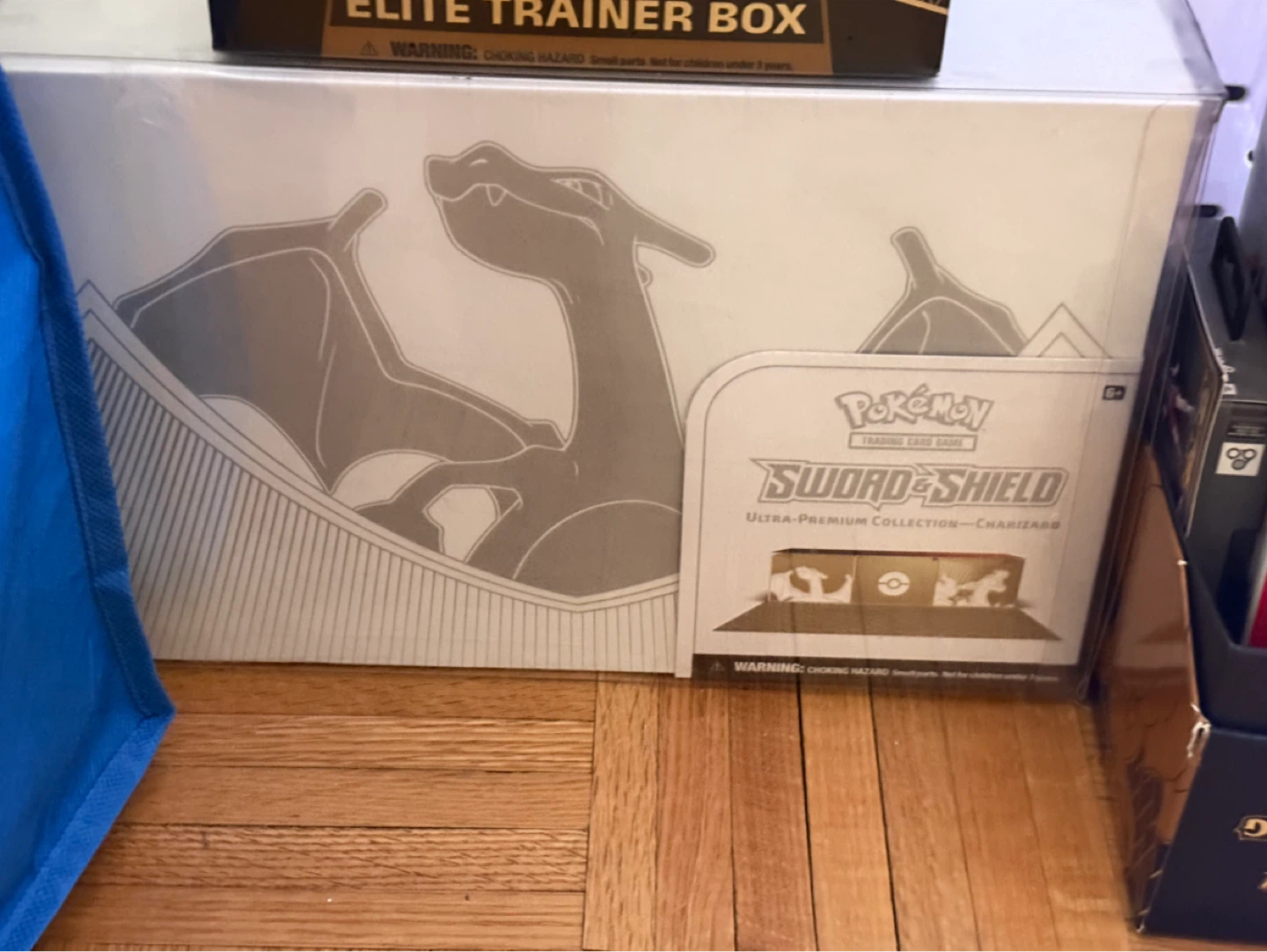 Pokemon Sword & Shield Ultra Premium Collection Charizard Box - photo 2