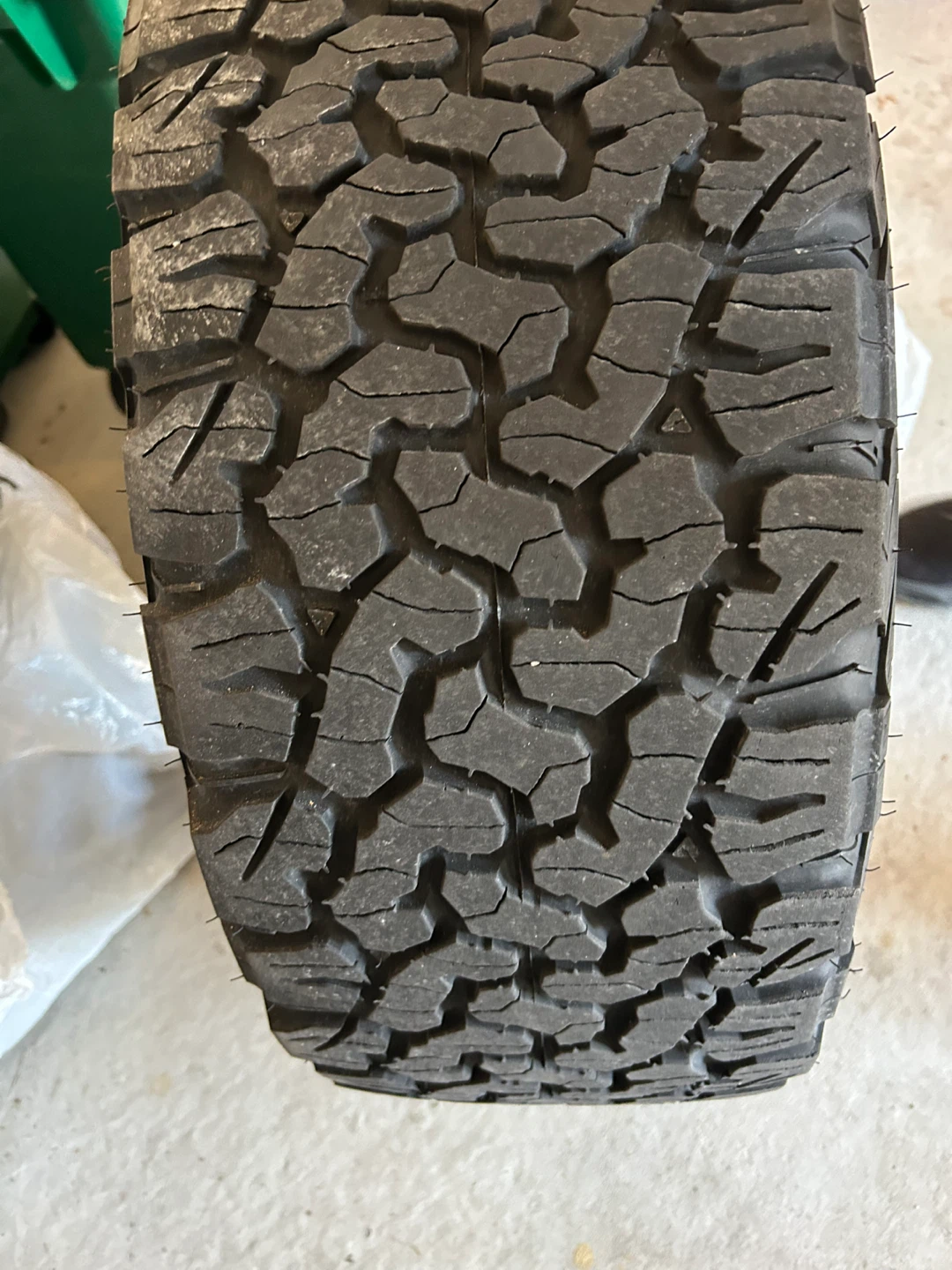 BFGoodrich All-Terrain T/A KO2 LT265/65R18 Tire