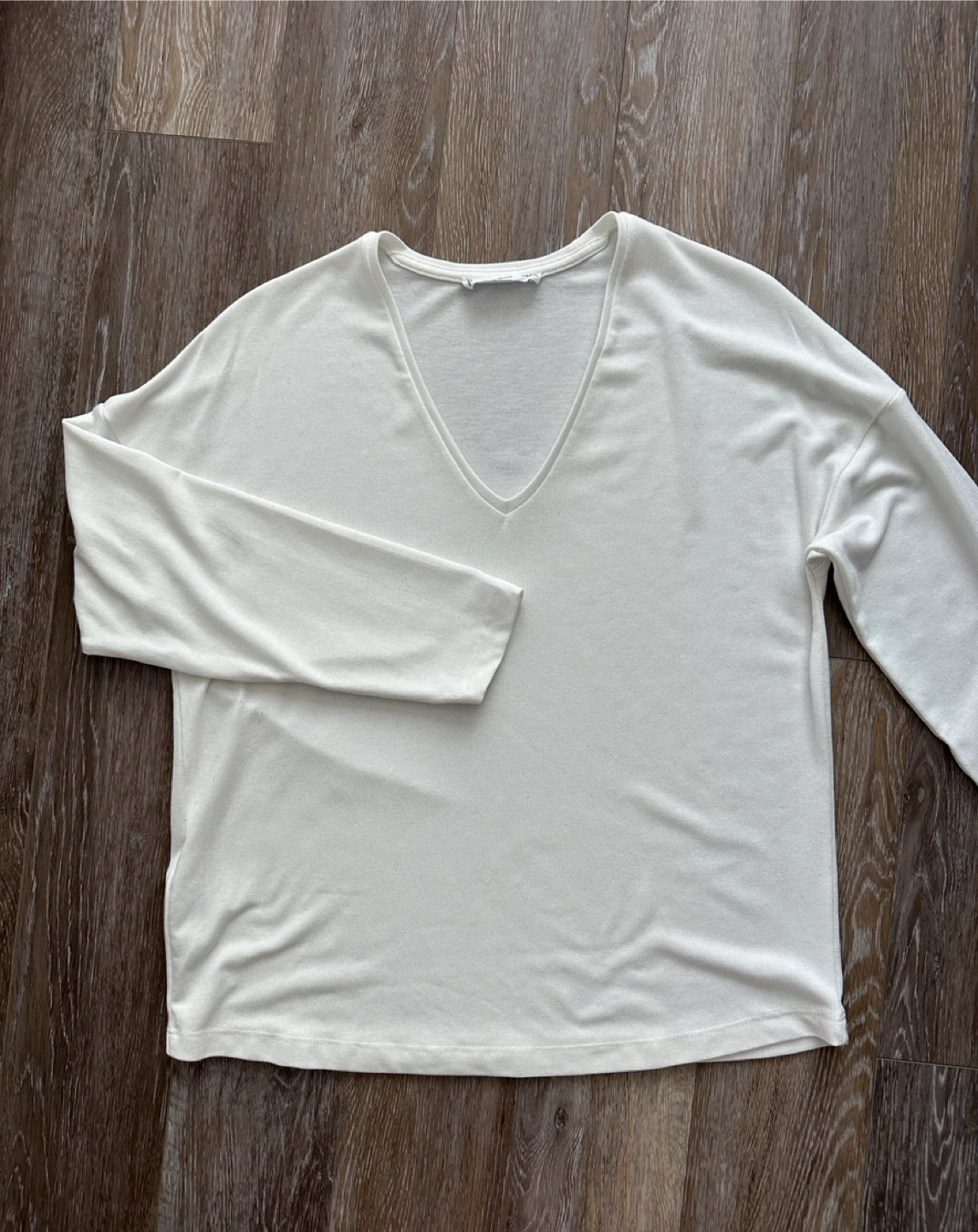MNG White V-Neck Long Sleeve Top