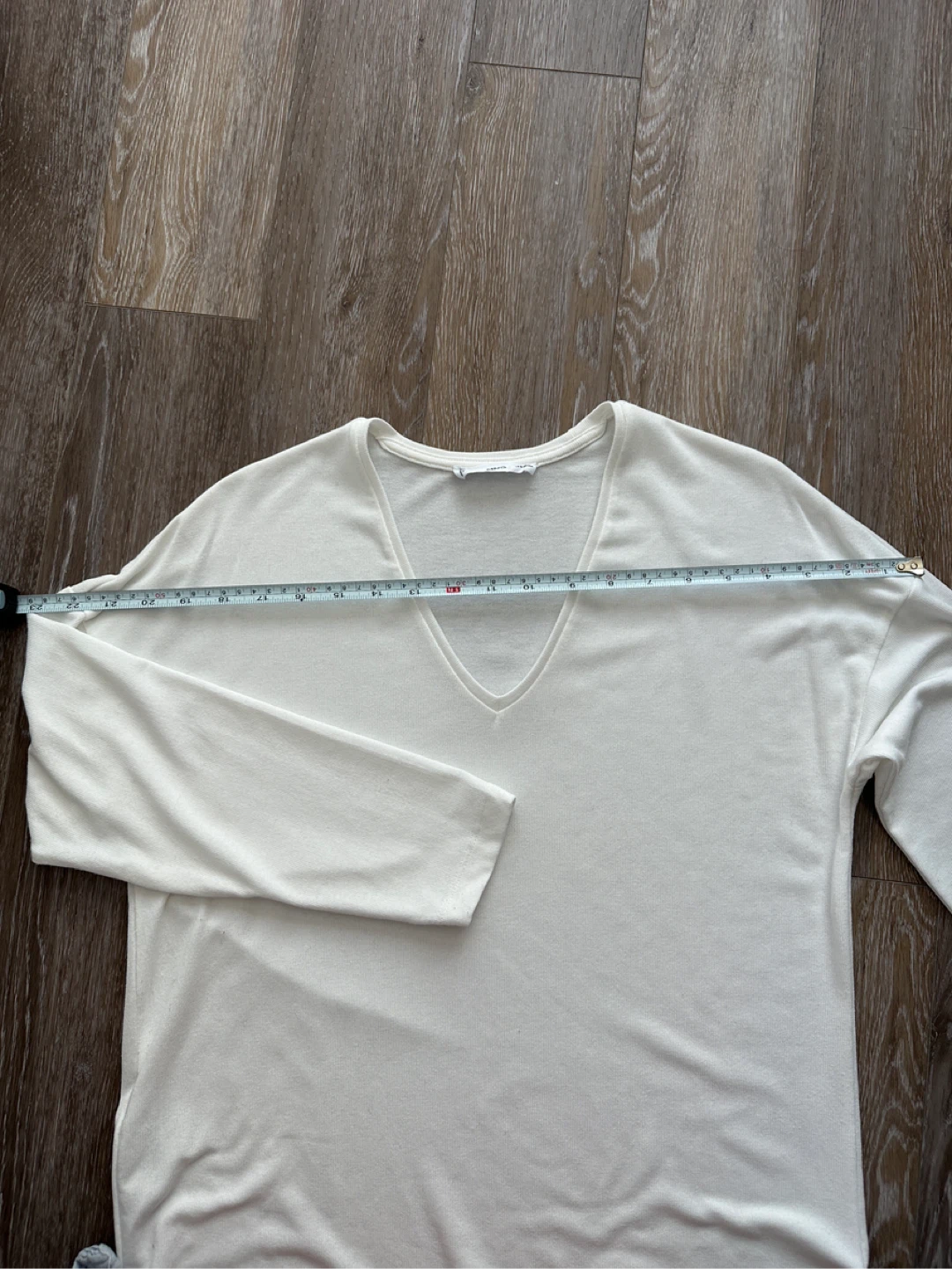 MNG White V-Neck Long Sleeve Top - photo 3