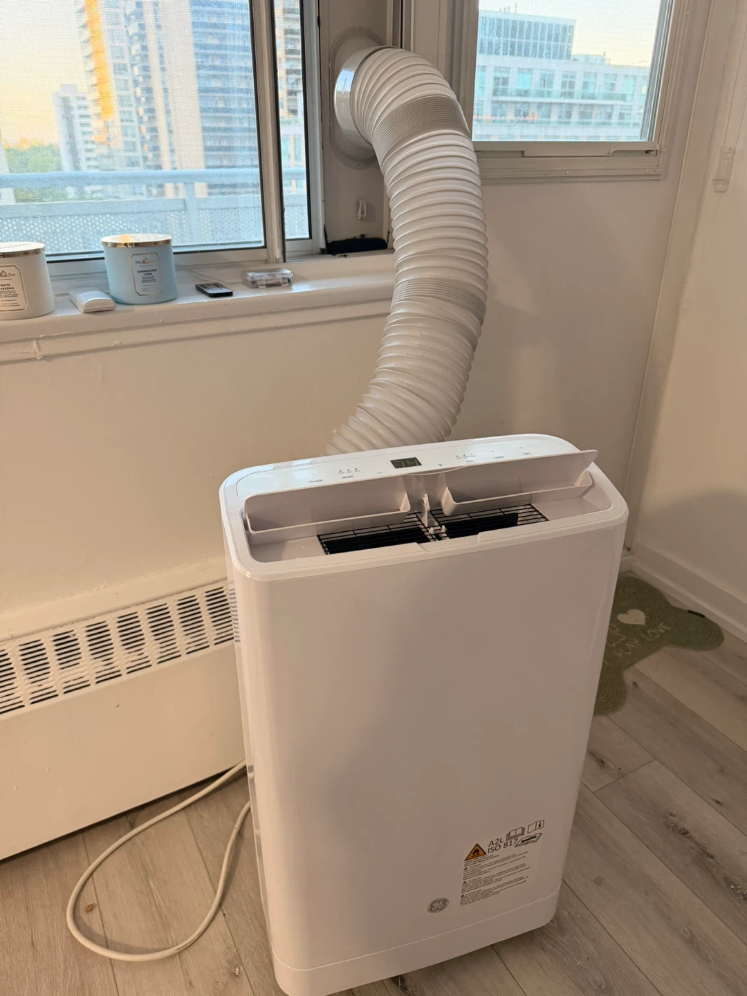 GE Portable Air Conditioner Model APWA14YBMW