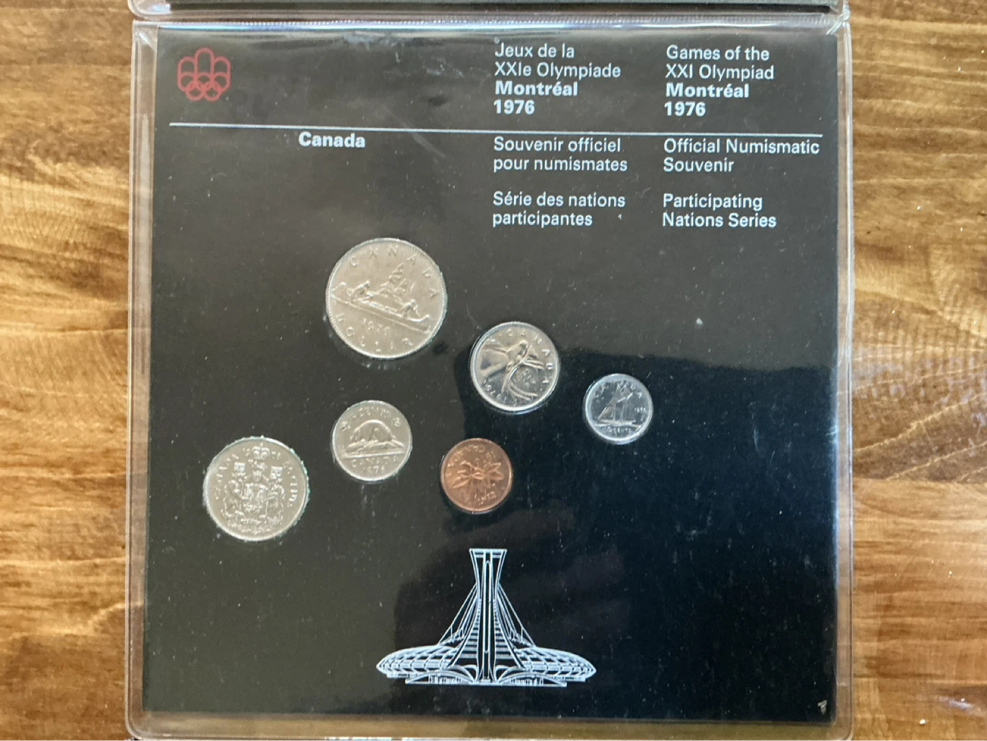 1976 Montreal Olympics Official Coin Sets - Canada & USA - photo 2
