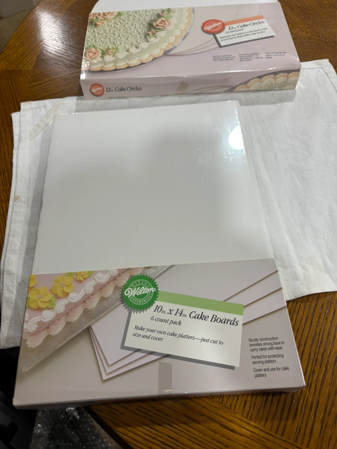 Sets of cake boards and cake doilies - photo 3