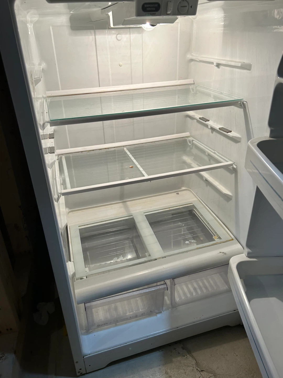 GE Refrigerator - photo 2