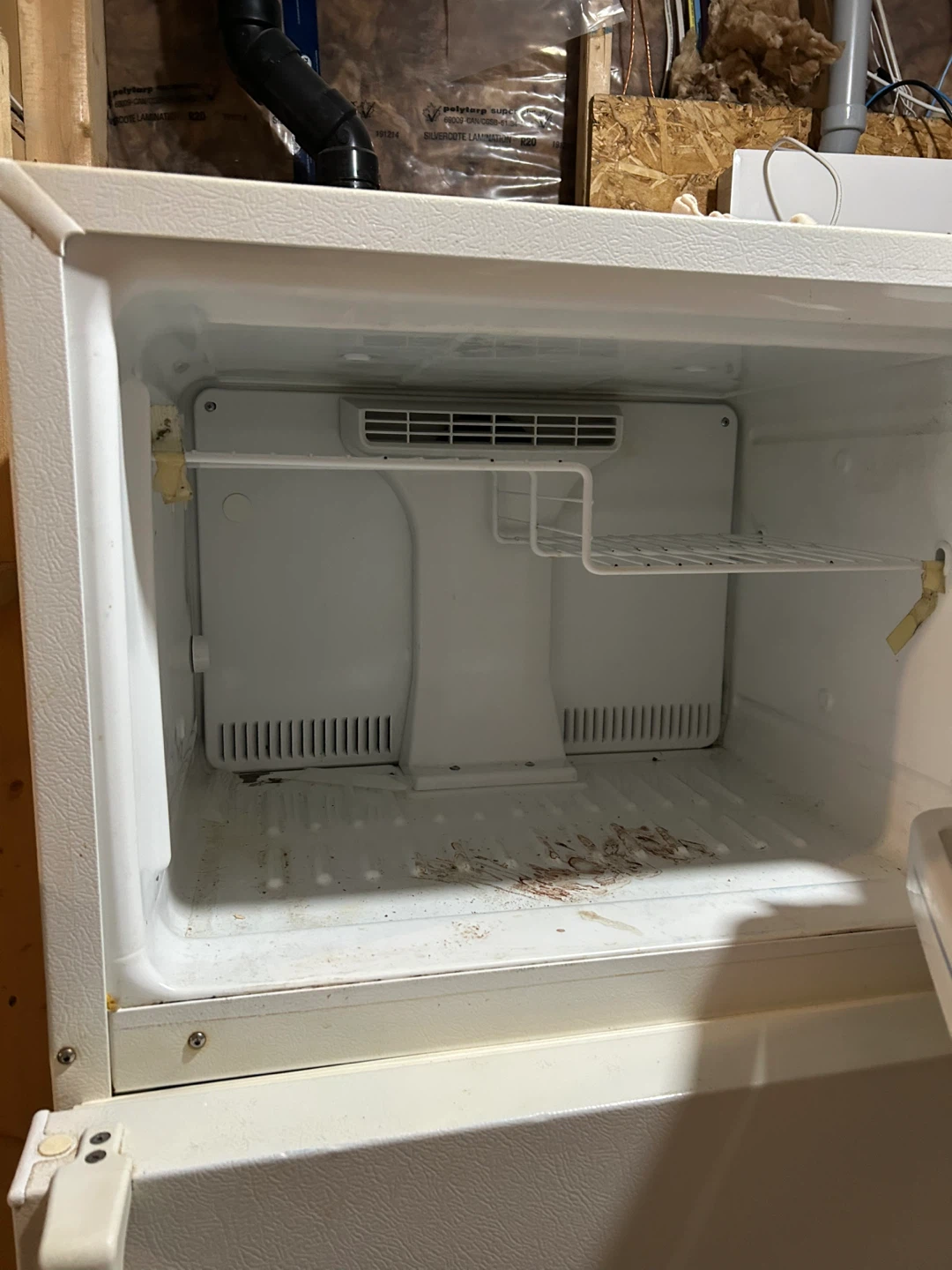 GE Refrigerator - photo 5