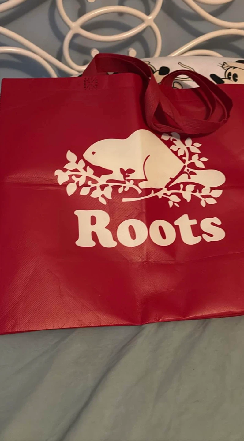 Roots tote