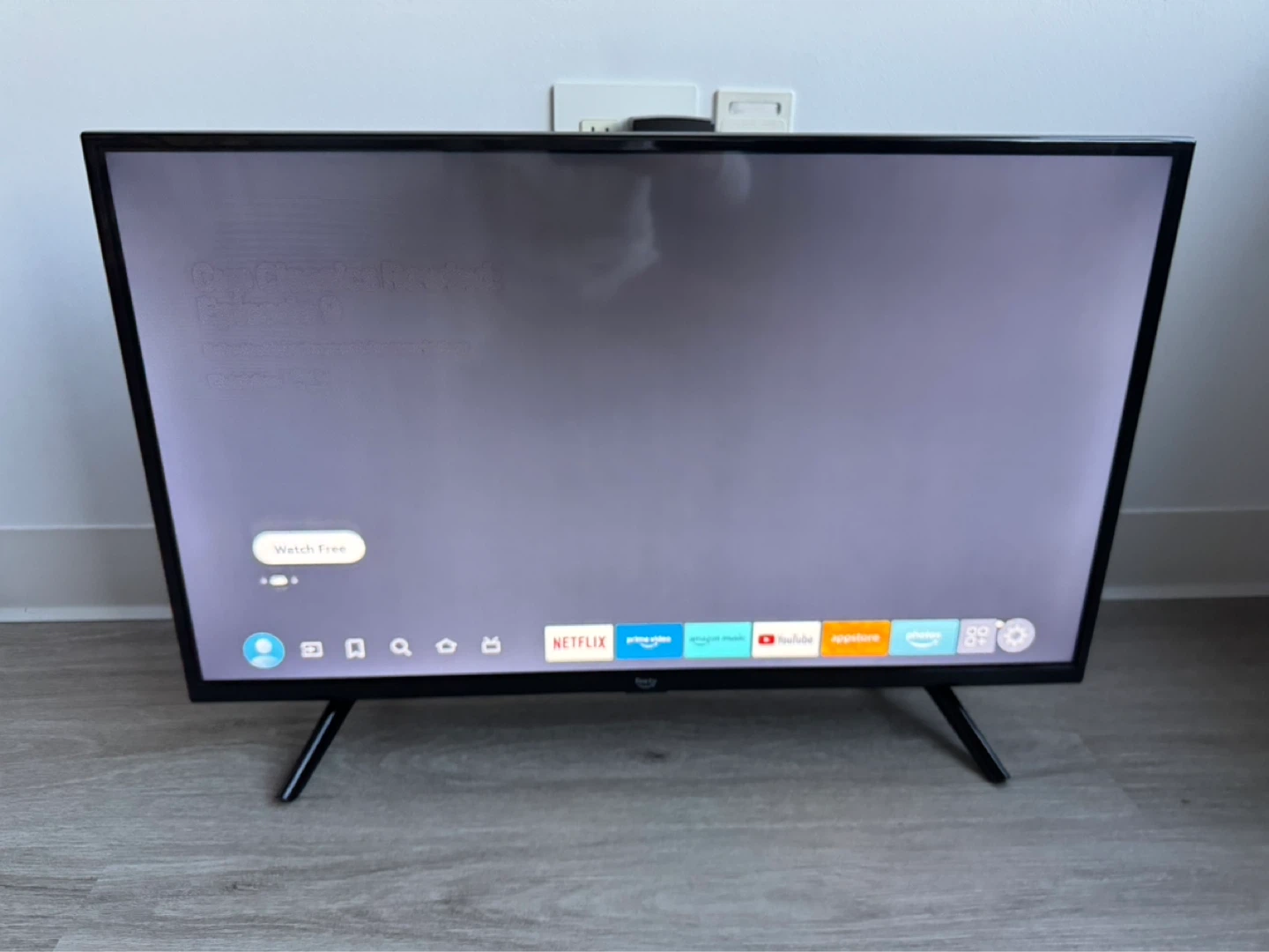 Fire TV Smart TV - photo 3