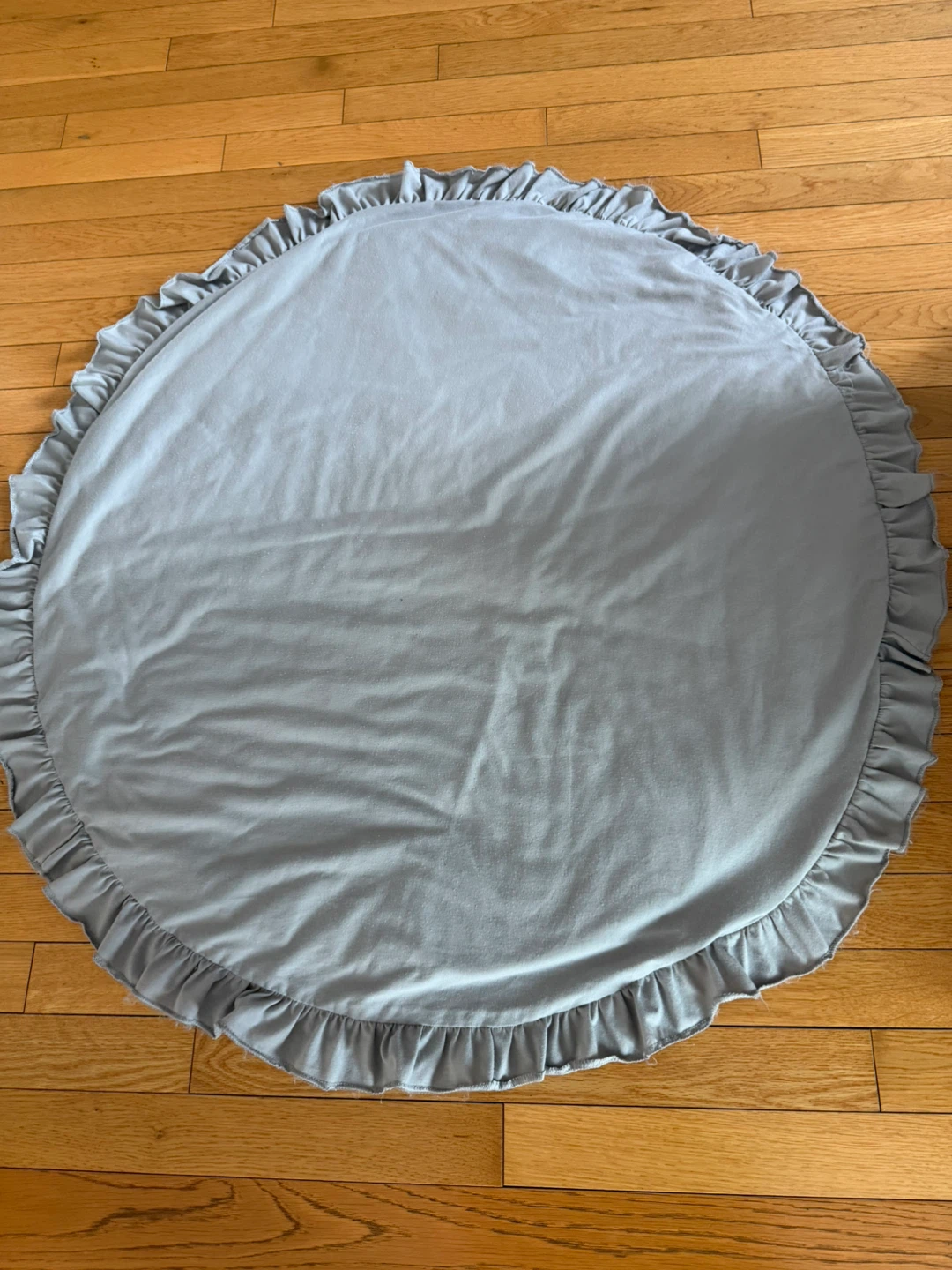 Grey Ruffled Round Play Mat