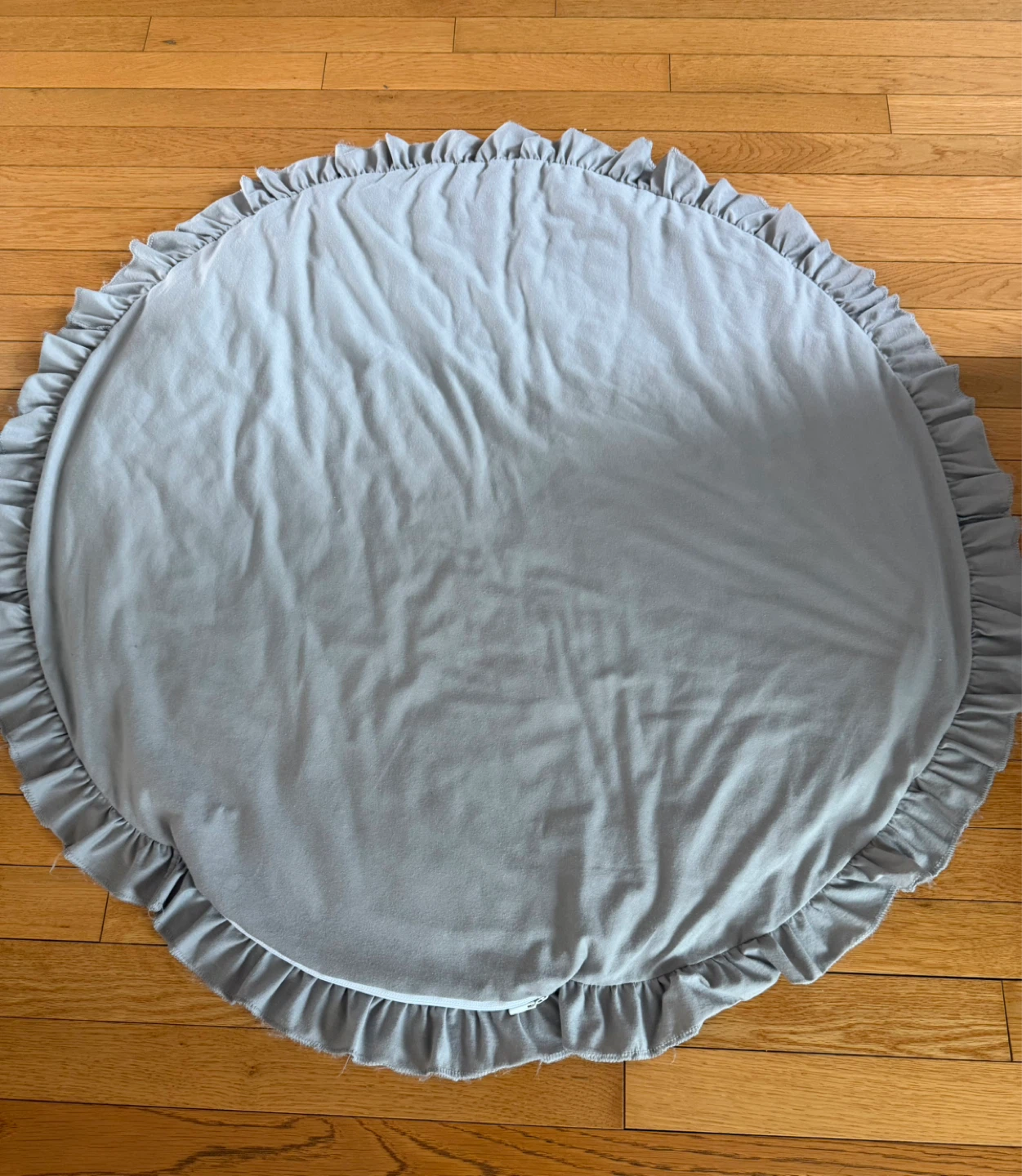 Grey Ruffled Round Play Mat - photo 2
