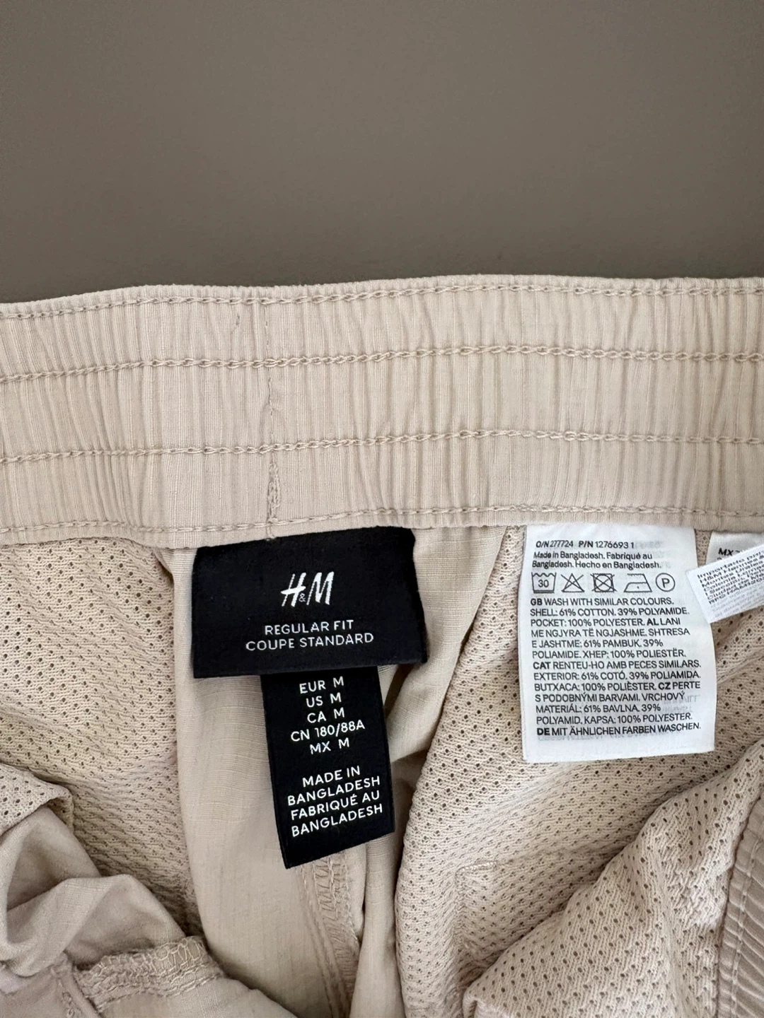 H&M Regular Fit Cargo Pants - Size M