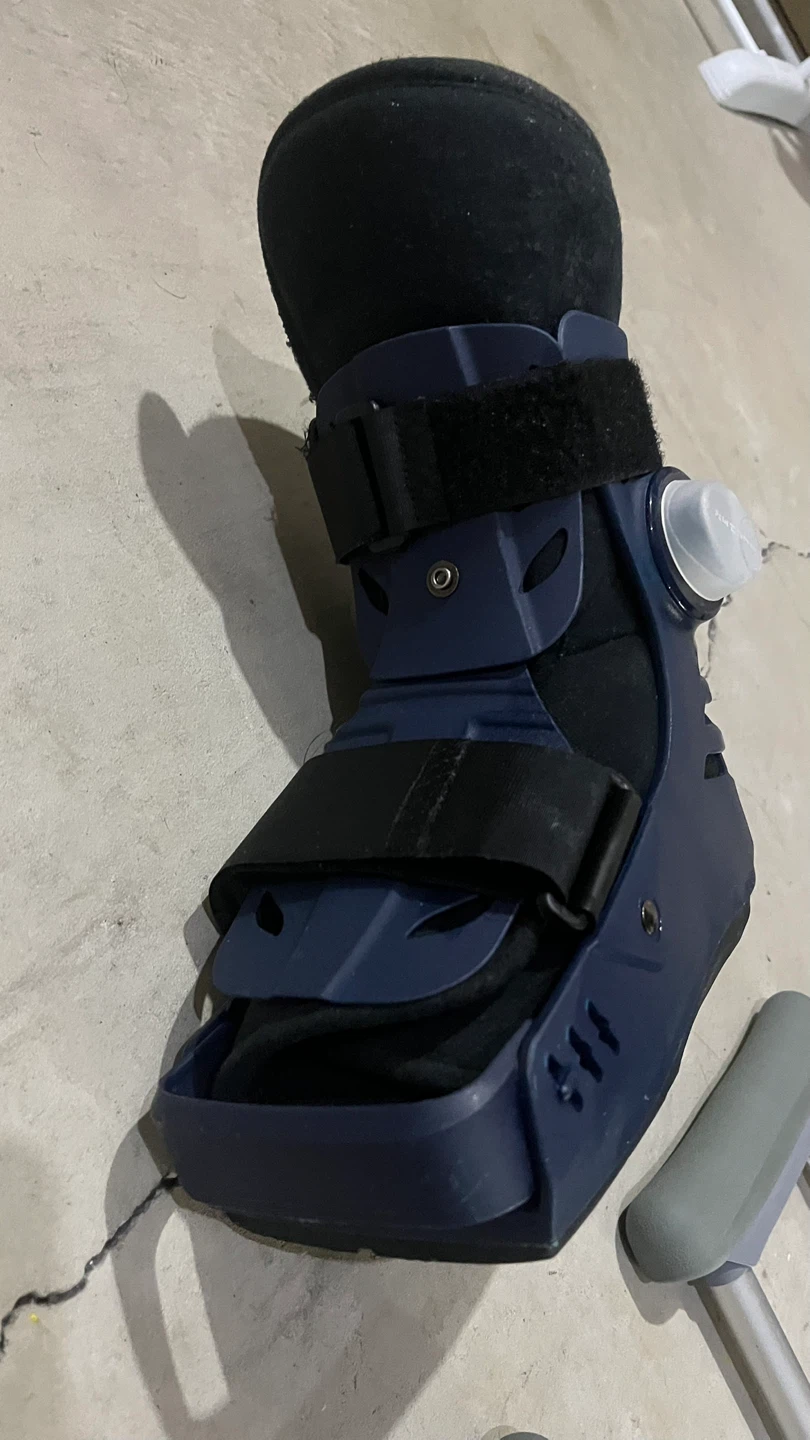 Walker Boot, Crutches, and Knee Scooter - photo 3