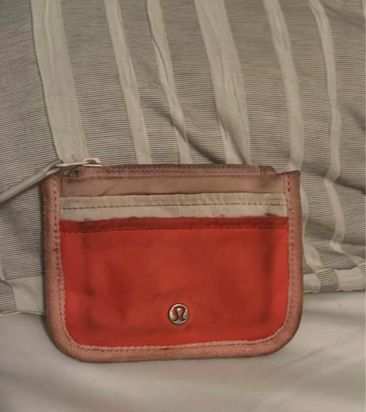 Lululemon raspberry cream card holder