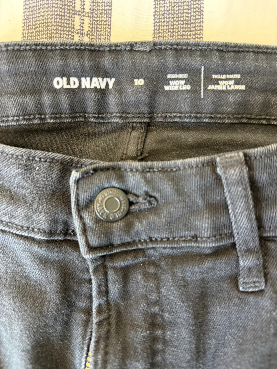 Old Navy High-Rise WOW Wide Leg Jeans Size 10