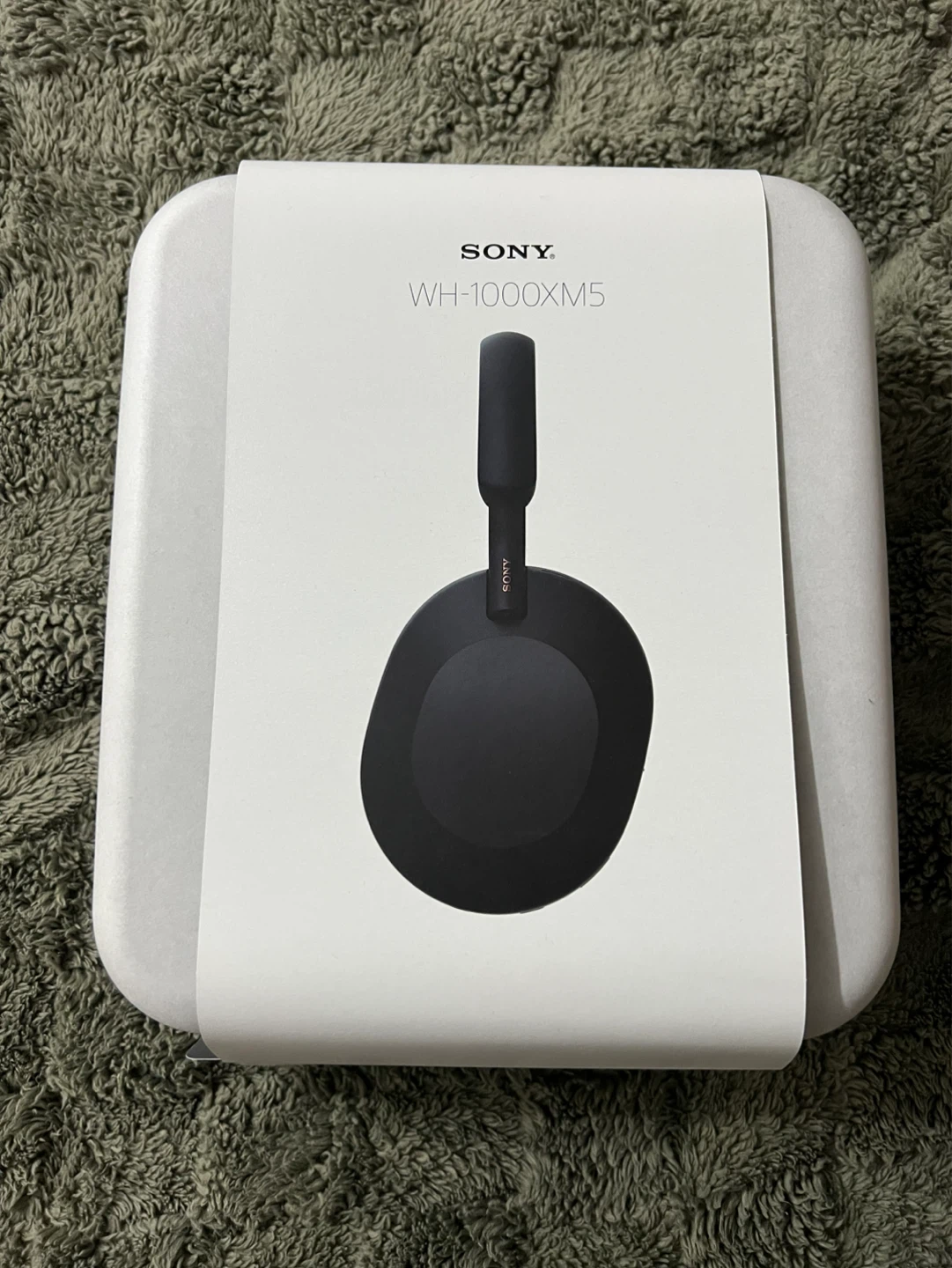 Sony WH-1000XM5 (Black) Lightly used.