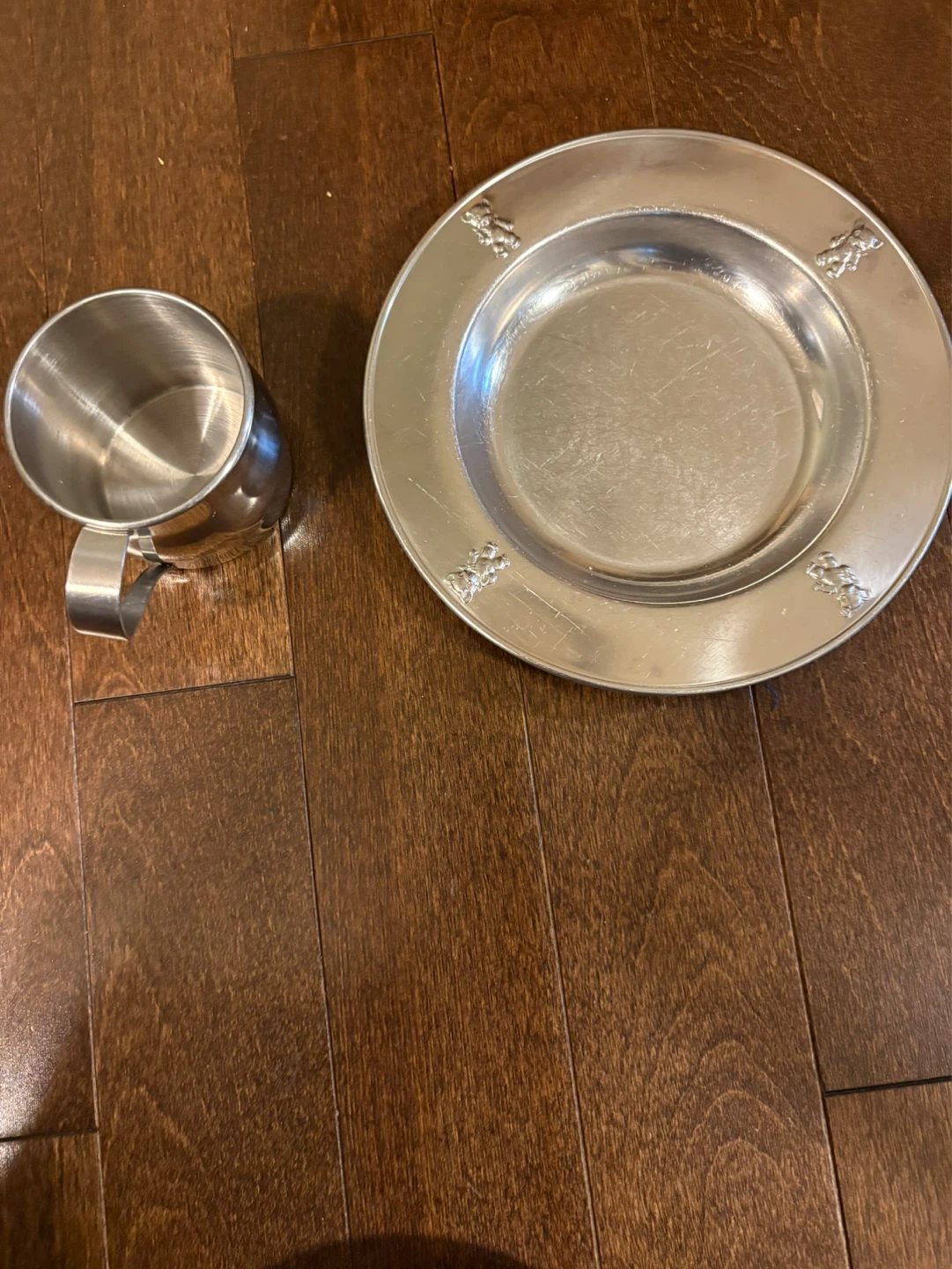 Oneida 18/8 Stainless Steel Baby Cup and Plate Set - photo 3