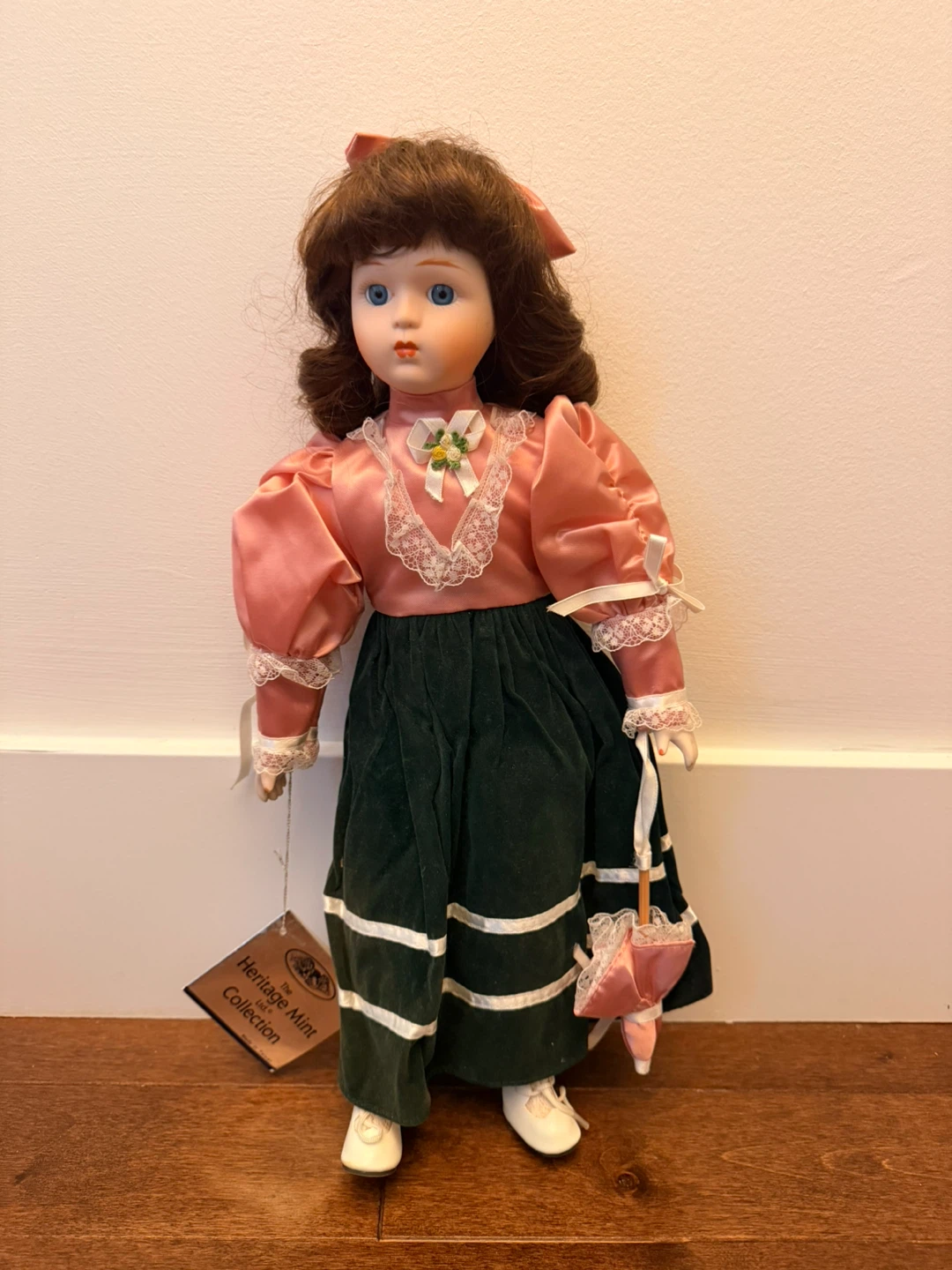 Six Porcelain Dolls - photo 4