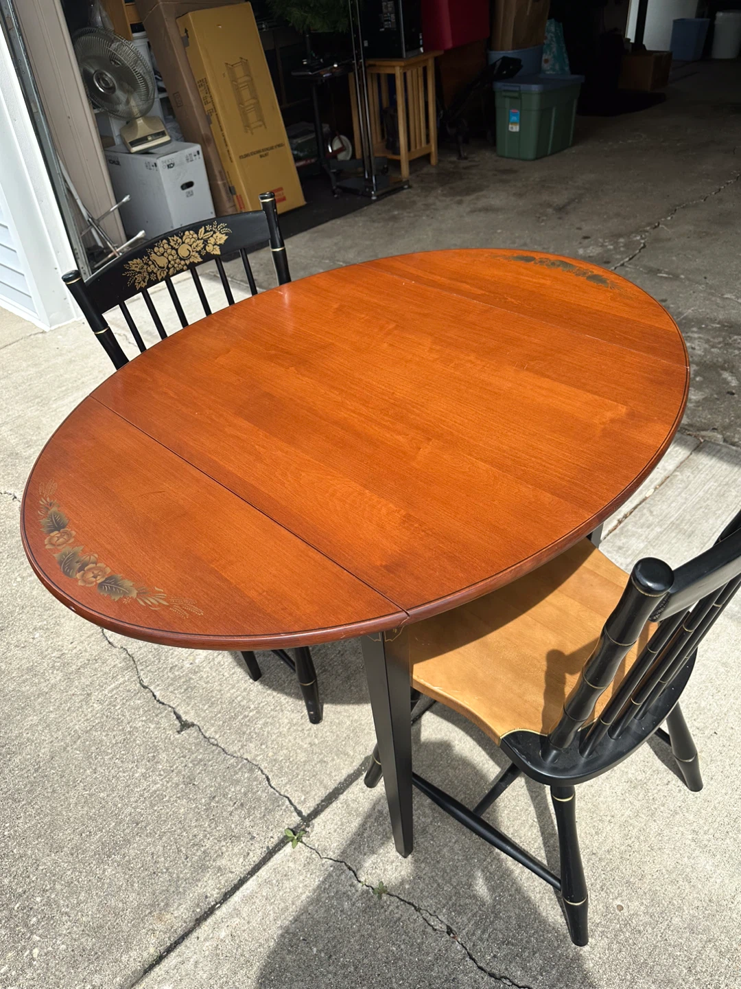 Drop Leaf Kitchen Table with 2 Chairs - photo 2