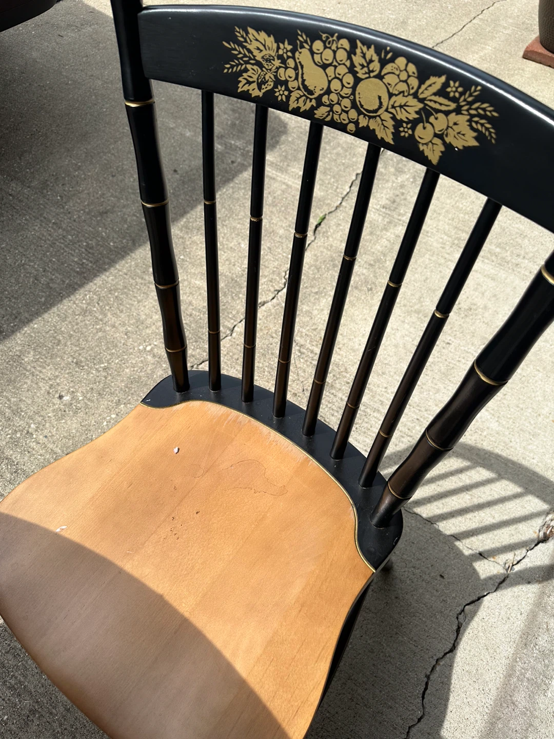 Drop Leaf Kitchen Table with 2 Chairs - photo 5