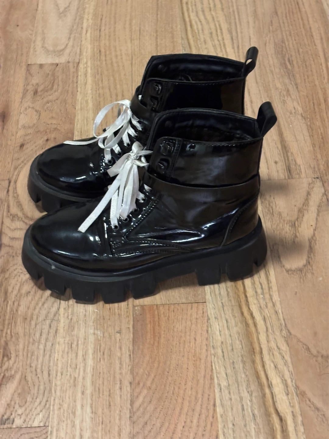 Assorted footwear