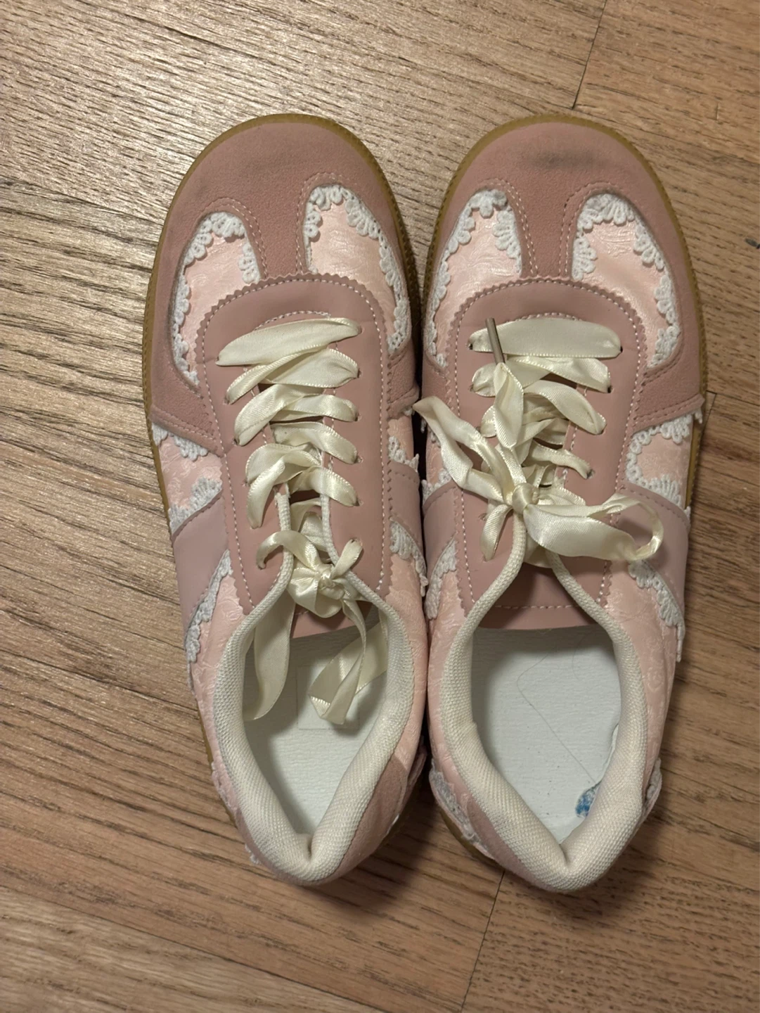Assorted footwear - photo 4