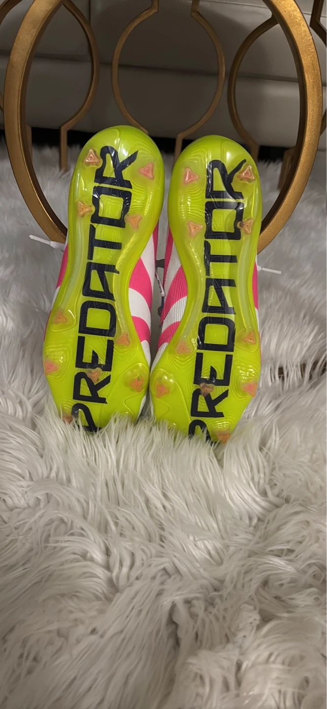 Valverde Laced 2025 Elite Adidas Predator Celestial Victory Pack - photo 3