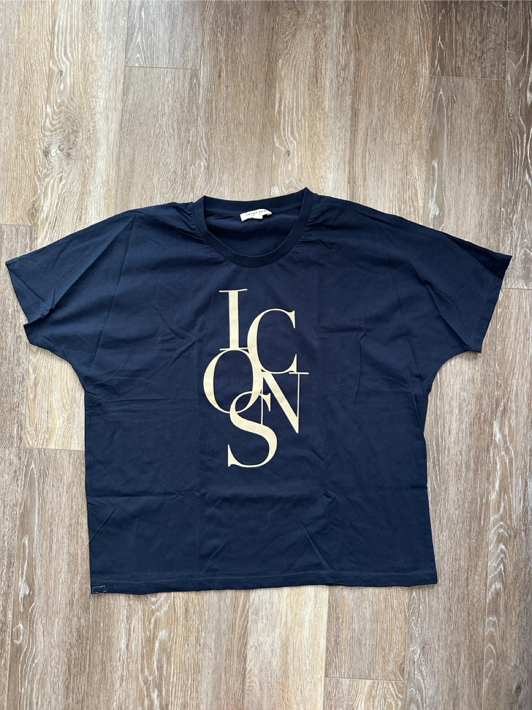 SELECTED FEMME Navy T-Shirt with "ICONS" Graphic - Size M