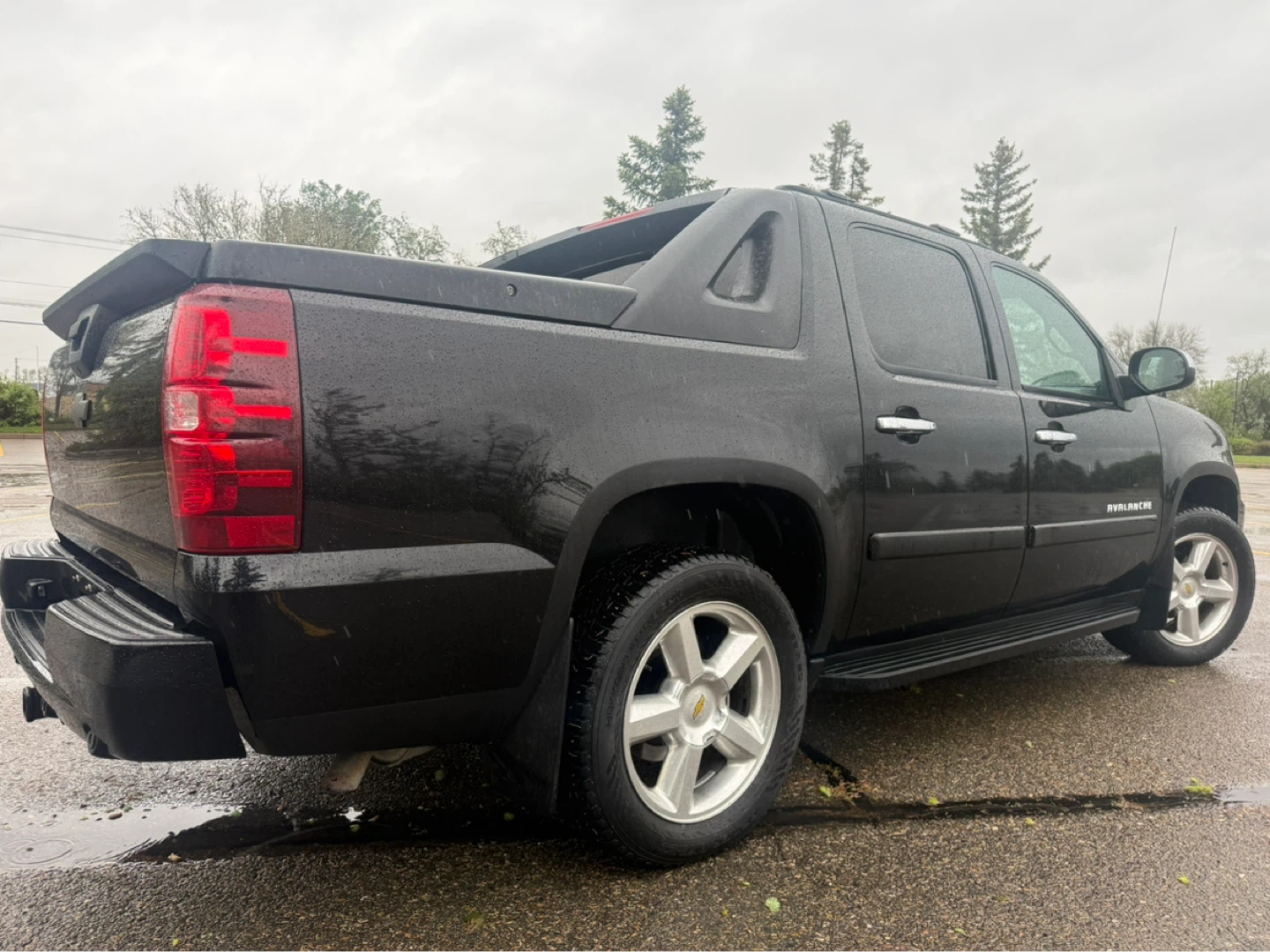 2008 Chevrolet Avalanche LTZ - photo 3