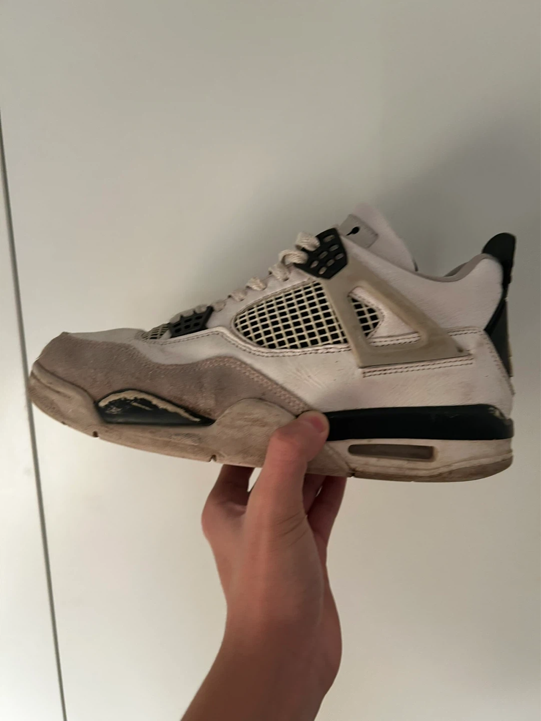 Air Jordan 4 Retro Sneakers