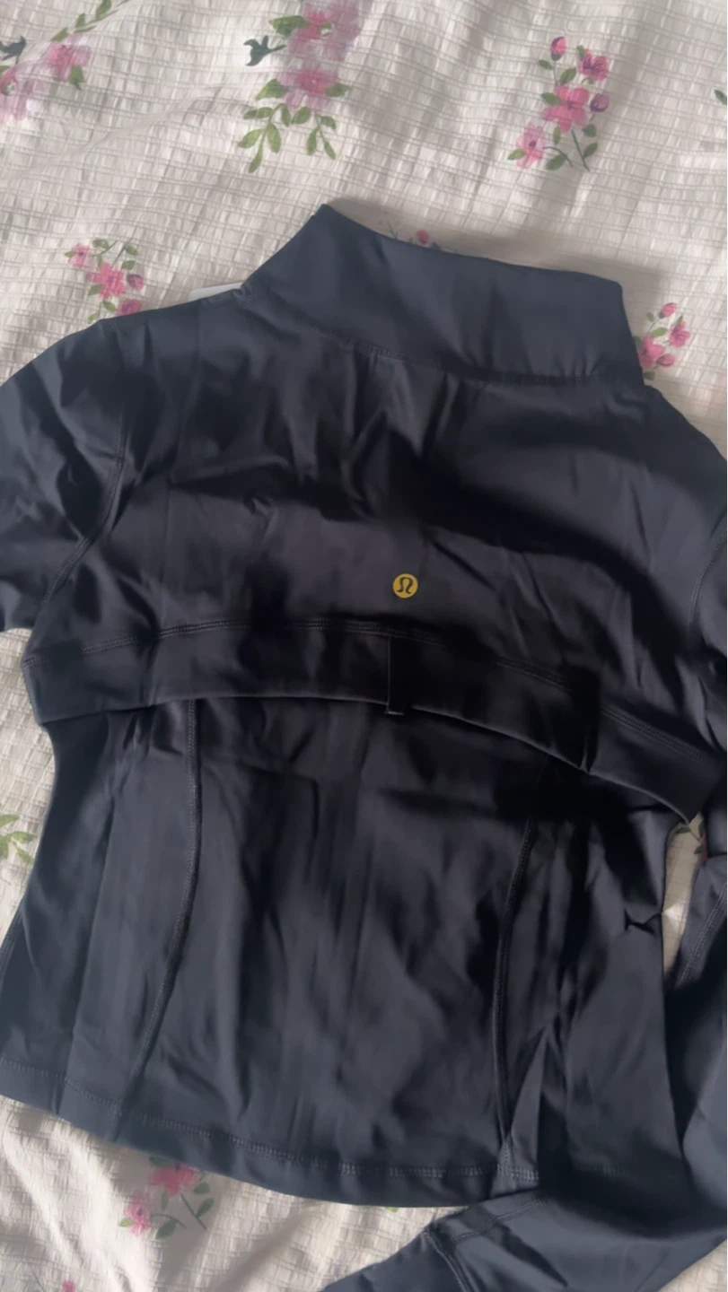 Lululemon Women's Black Full Zip Jacket - photo 2