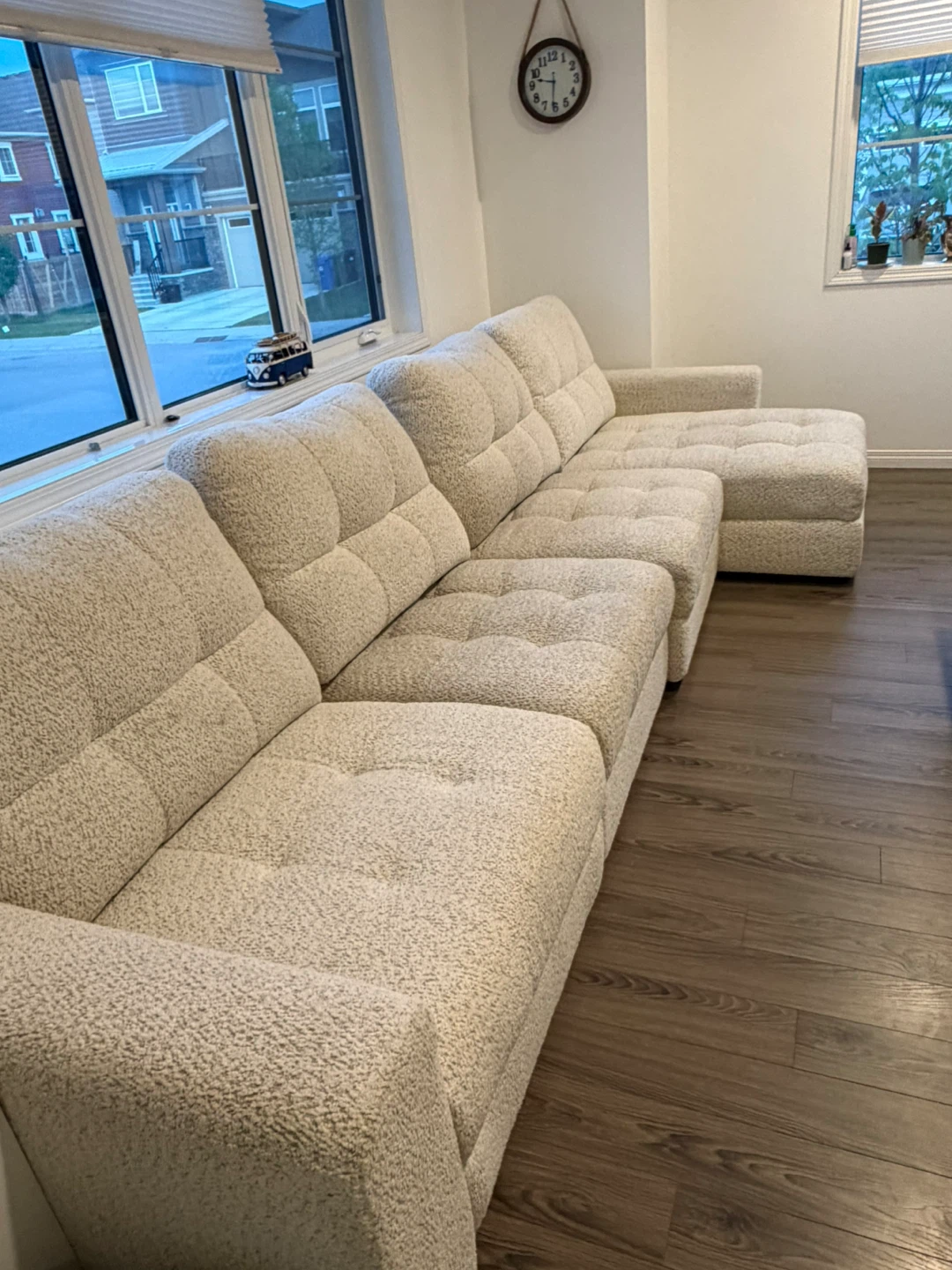 Sectional Sofa with Storage - Cream - photo 5