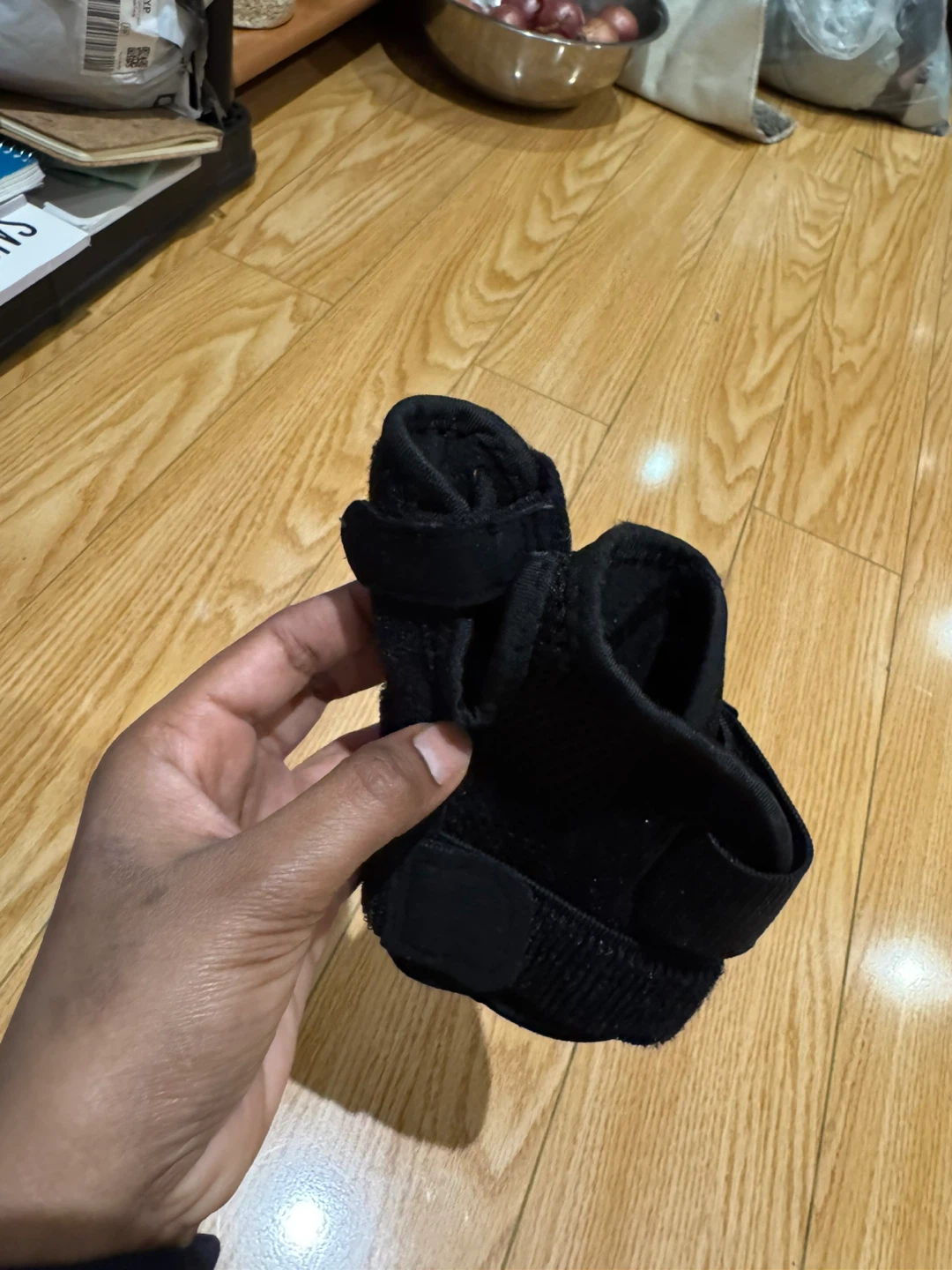 Black Wrist Brace Support