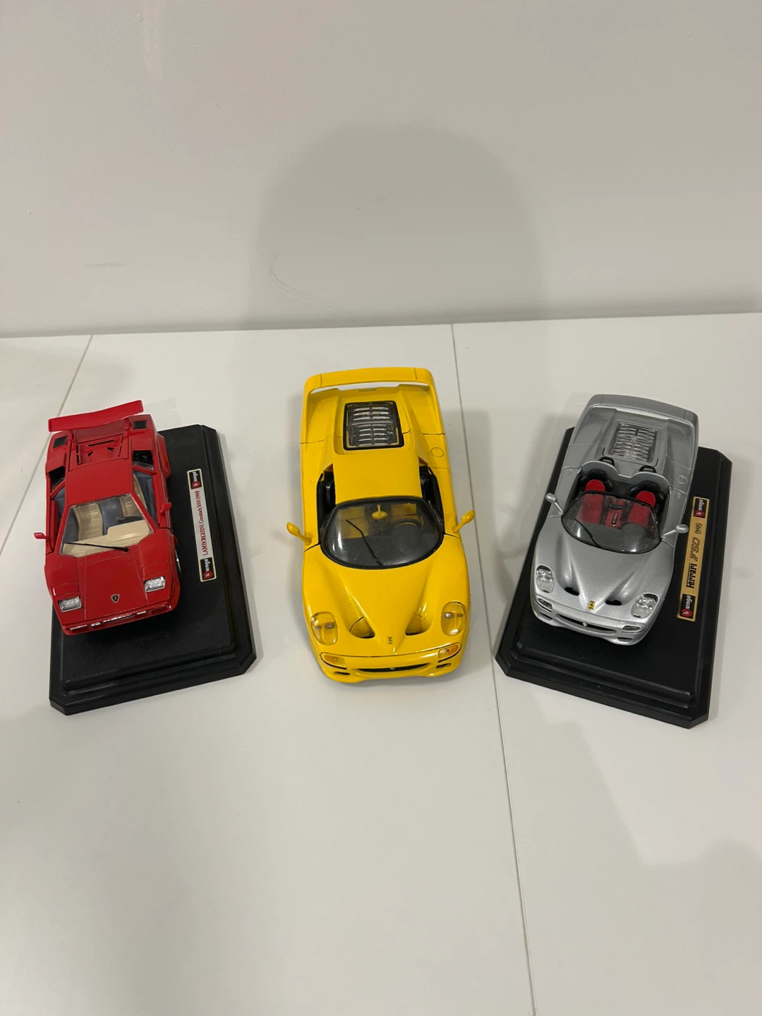 3 model cars