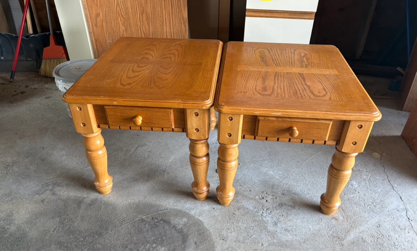 Solid Wood 3-Piece Table Set – Coffee Table & 2 End Tables - photo 3