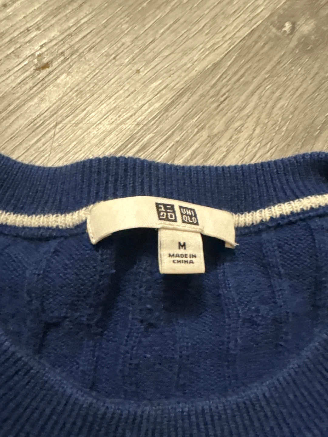UNIQLO Blue Cable Knit Sweater - photo 2